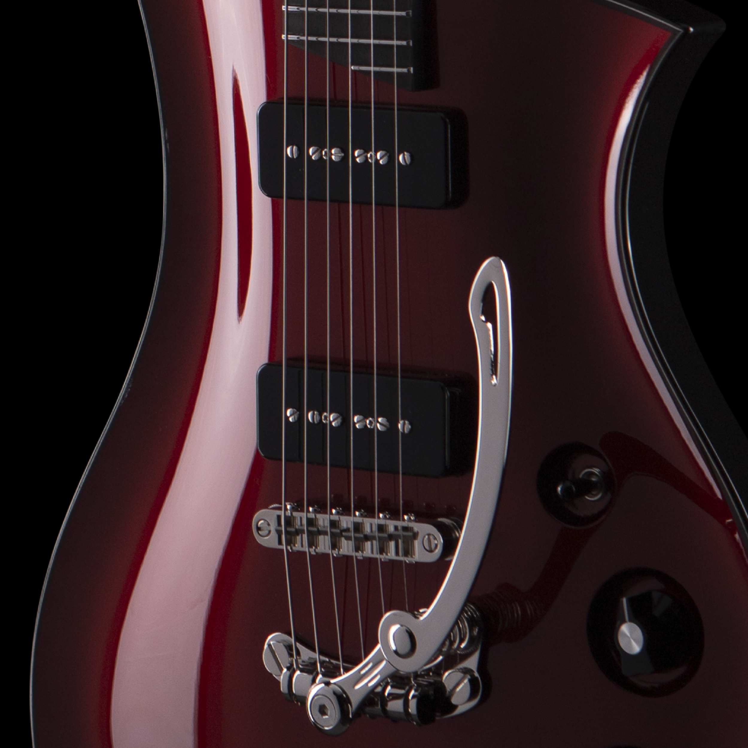 enTour 2026 Senez Guitar Psari  - Front Trem.png