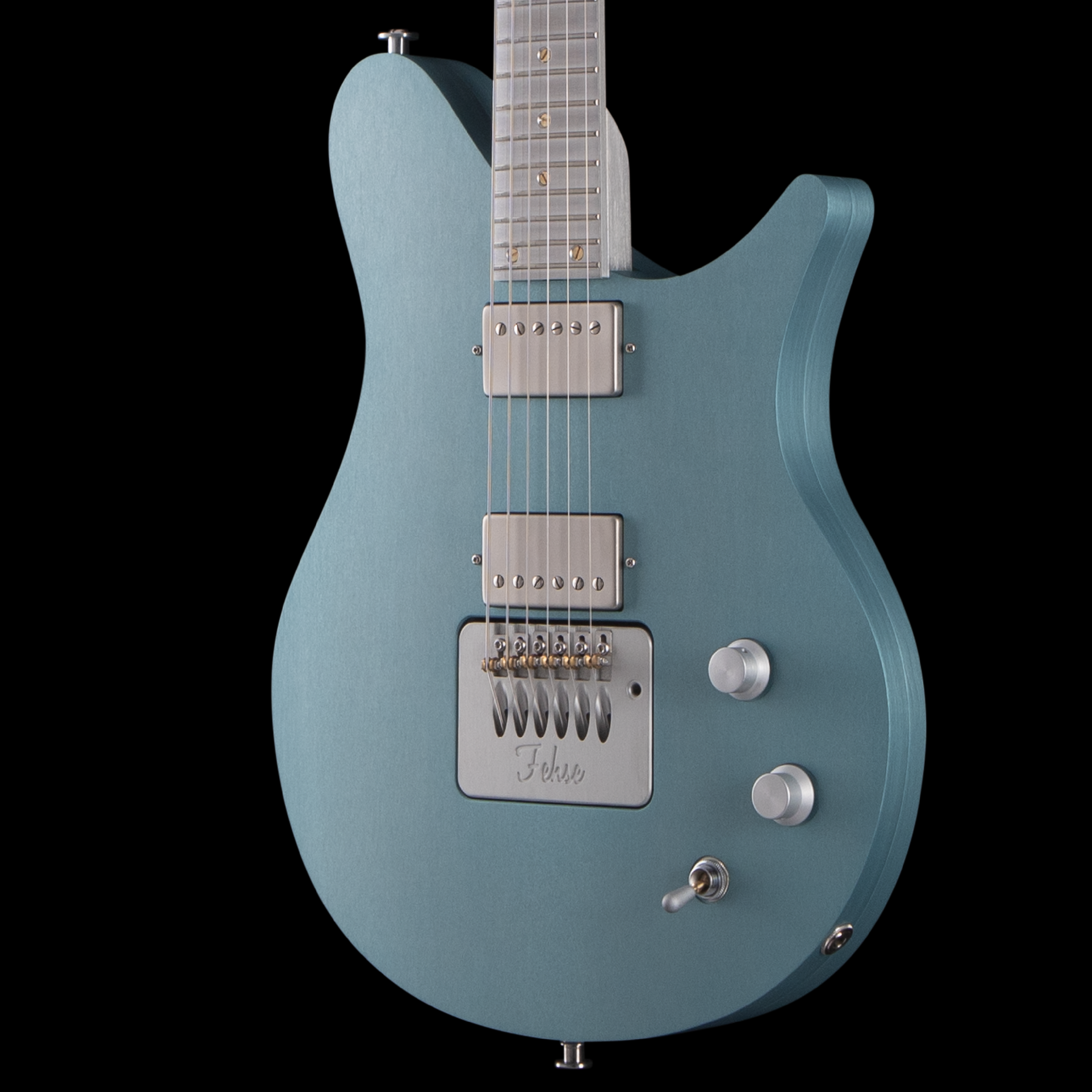 enTour 2026 Fehse Guitars Aviator Blue - Body Front.png