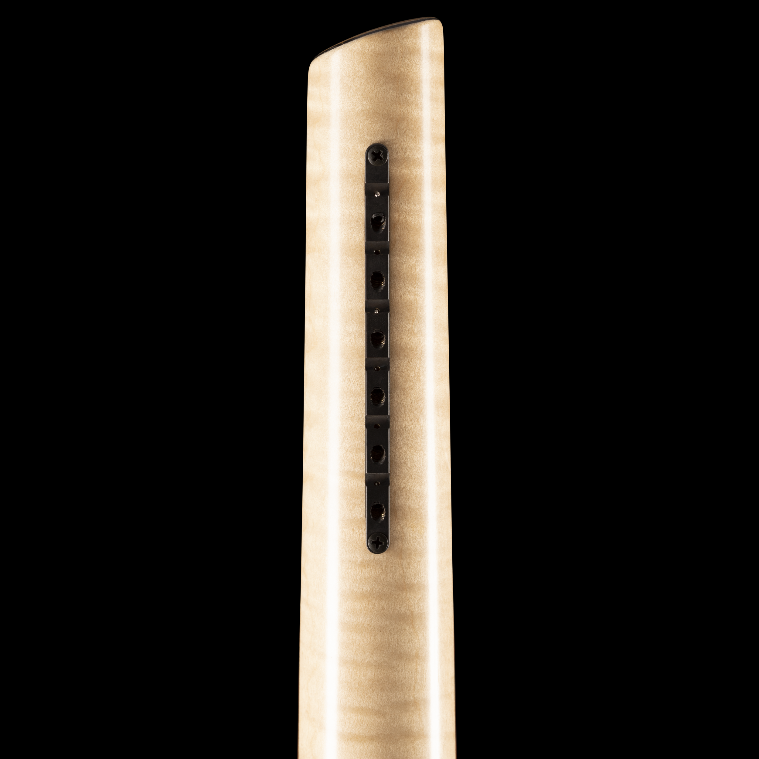 enTour 2026 Torzal Guitar Crescent String Slots.png