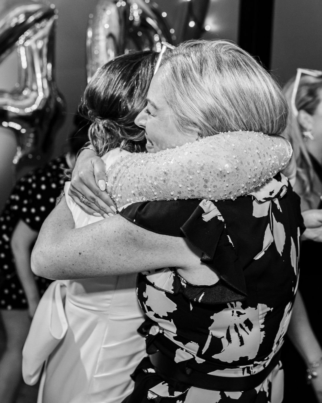 Helen &amp; Ryan's 40th birthday 🎉

Oh what a night this was, these people certainly know how to party, the atmosphere was unbelievable and I had the best time capturing these images 🎶📸 

#birthdayparty
#40thbirthday
#cheshireeventphotographer
#pa