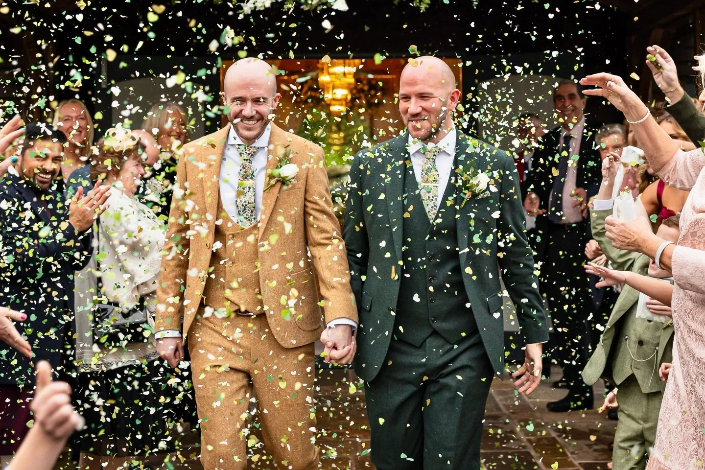 A little anniversary love for David &amp; Lee today🤍 Loved being there to capture all the happiness of this moment. @colshaw_hall_cheshire 

#colshawhall #colshawhallwedding #colshawhallweddingphotographer #cheshireweddingphotographer #northwestwedd