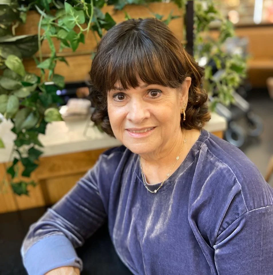 Glenda Picture 2.jpeg