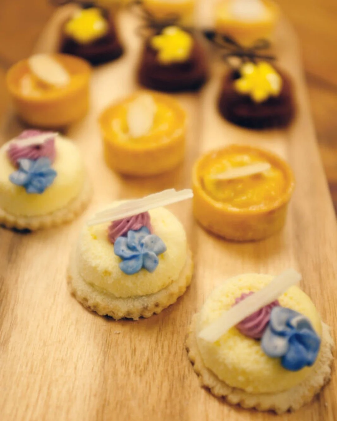 Not everything has to be heart-shaped to be heartfelt. 💕 Order something extra special for your Valentine, or Galentine!

Click the link in our bio to contact us for Valentine&rsquo;s Day orders!

#woodenpinbakingco #middletownri #valentinesday