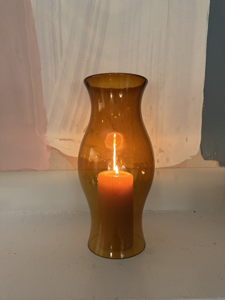 14” Signature Hurricane in Amber