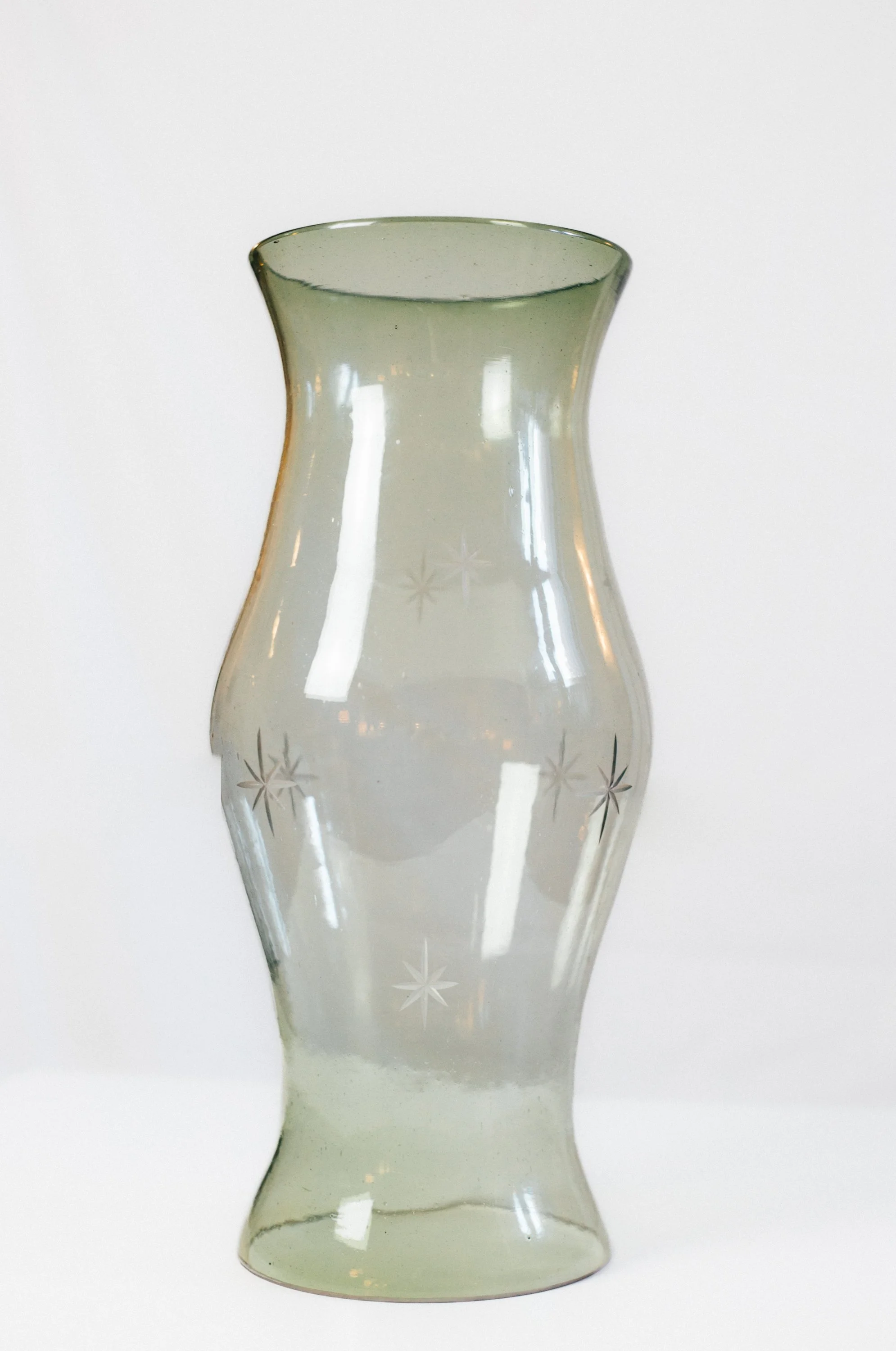 Light Olive Star-Etched 14” Artisan Hurricane