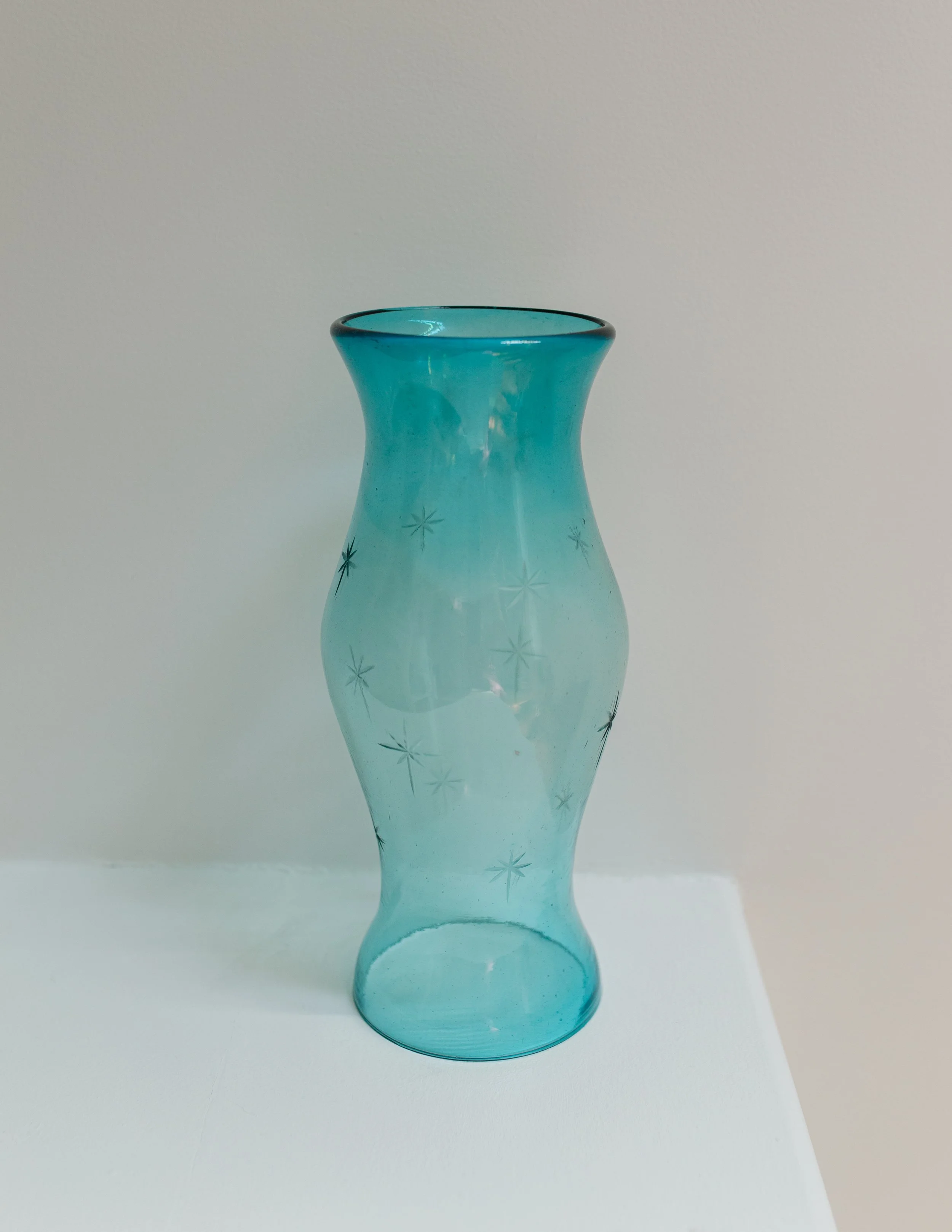 Aquamarine Star-Etched 14” Artisan Hurricane