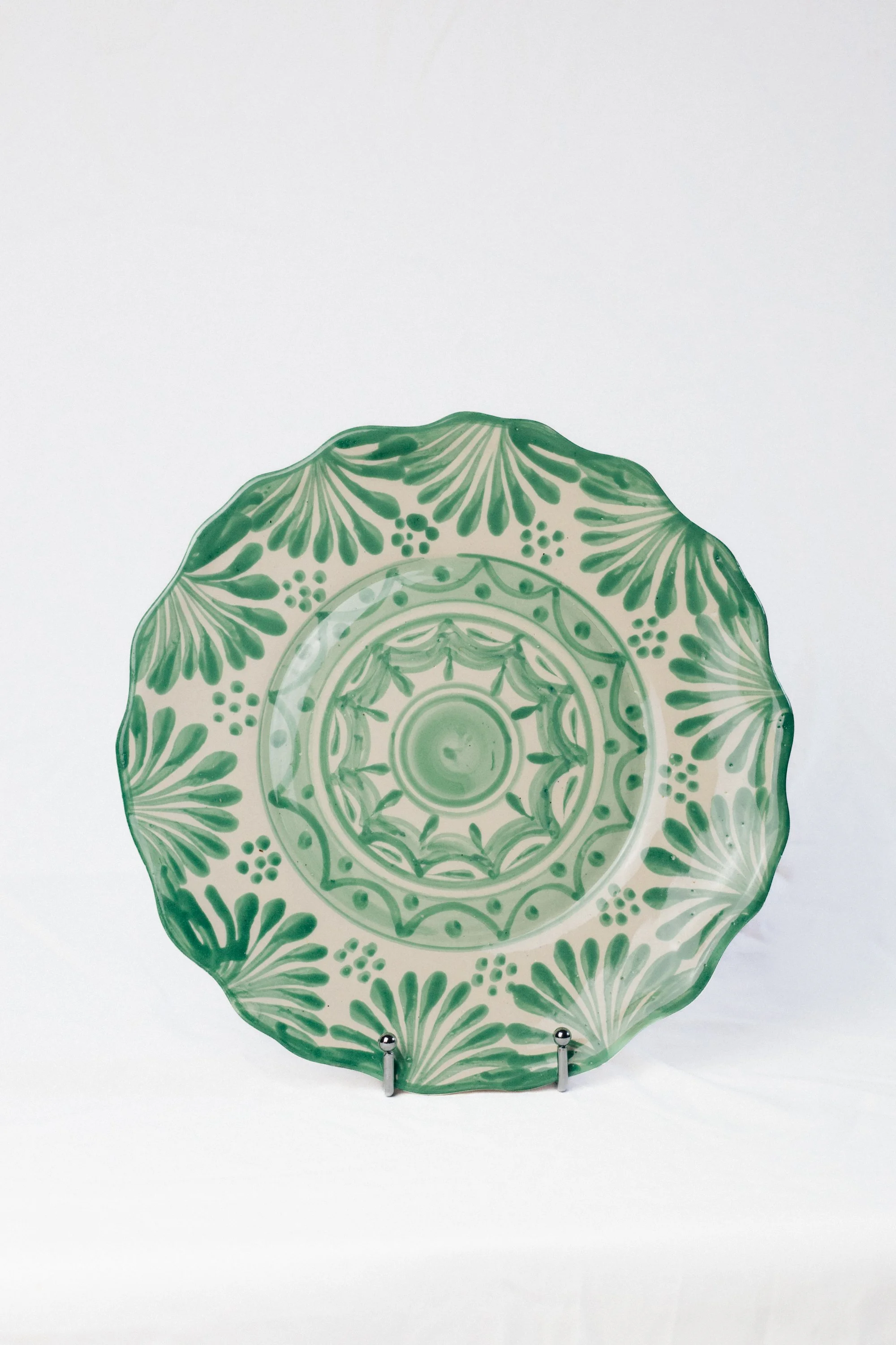 Warehouse Sale - Mint Scalloped Hand-Painted Dinner Plates (Set of 4)