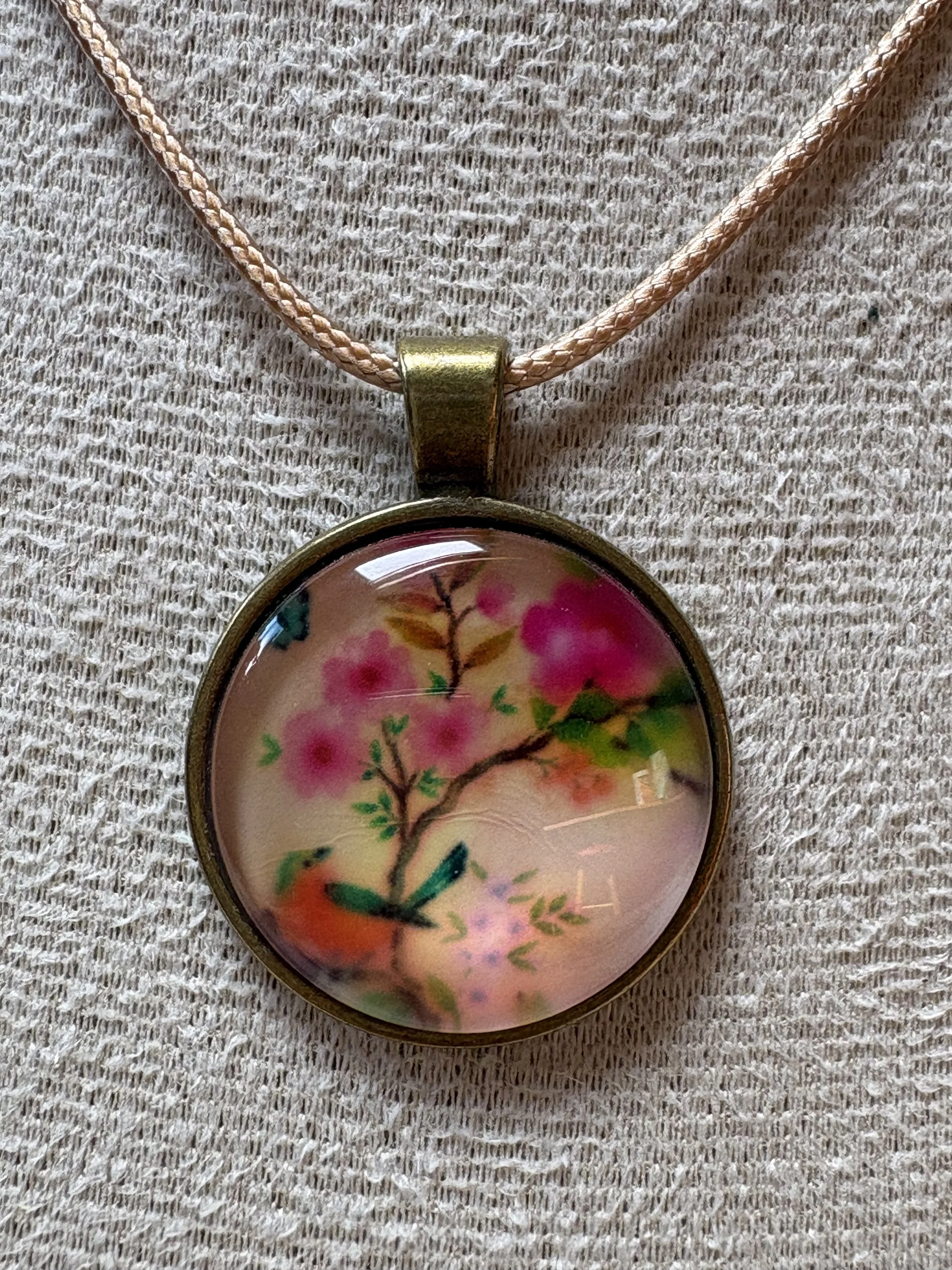Bird and Floral Cabochon Pendant Necklace