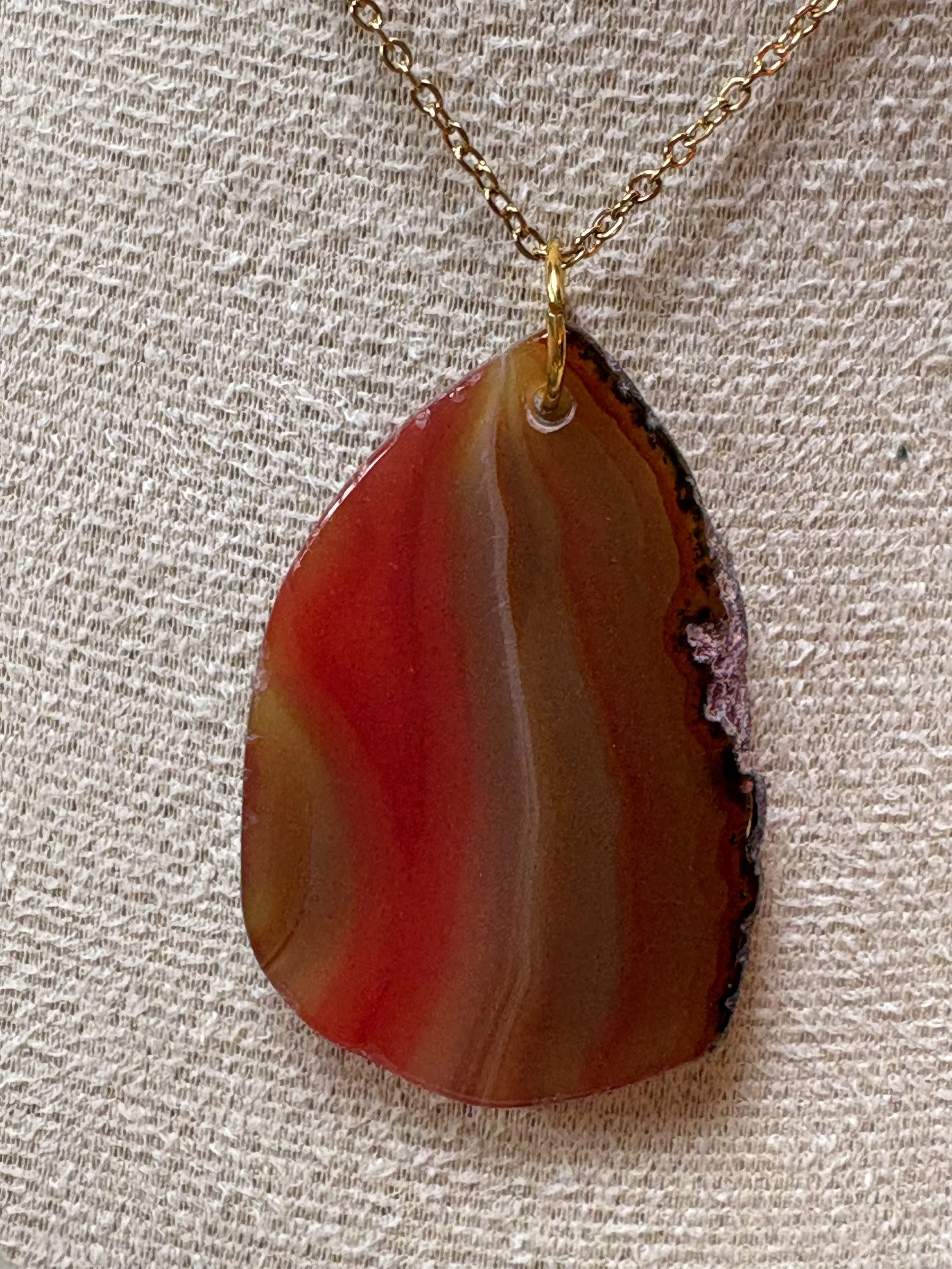 Red and Brown Agate Teardrop Necklace