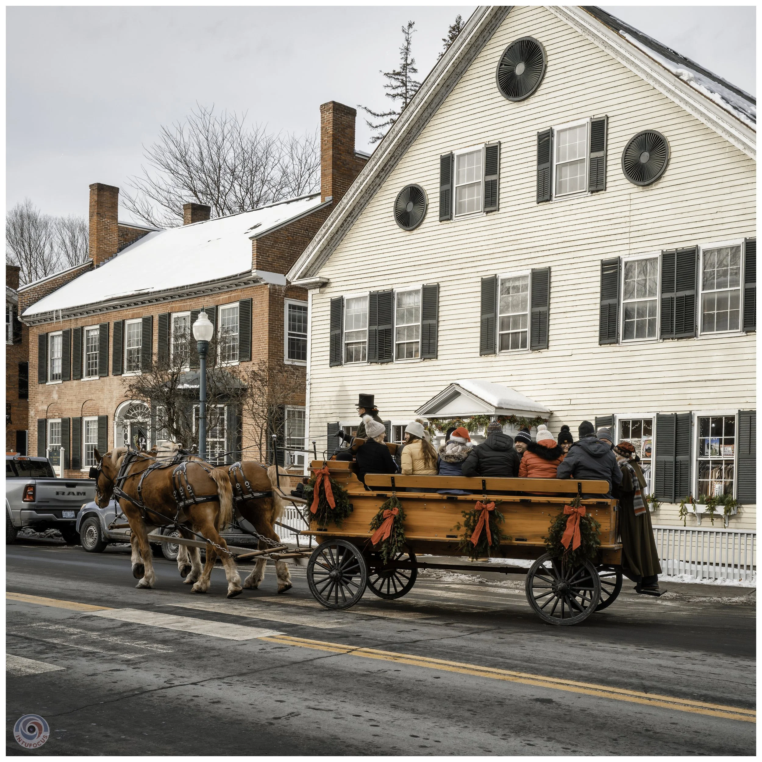 Wassail Parade Woodstock, VT