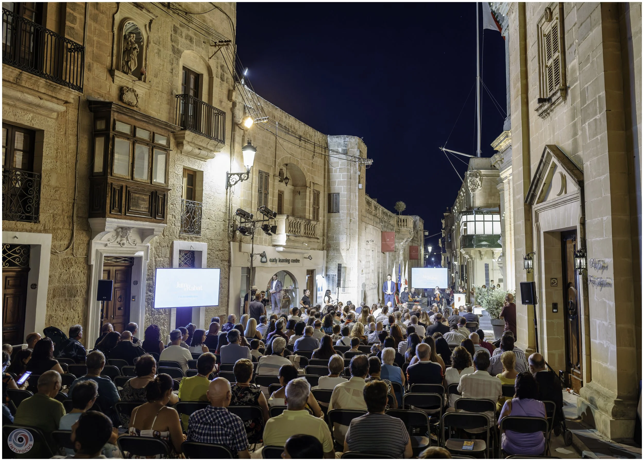 Rabat streets - this is how the local municipality communicate to the residents. Awesome.