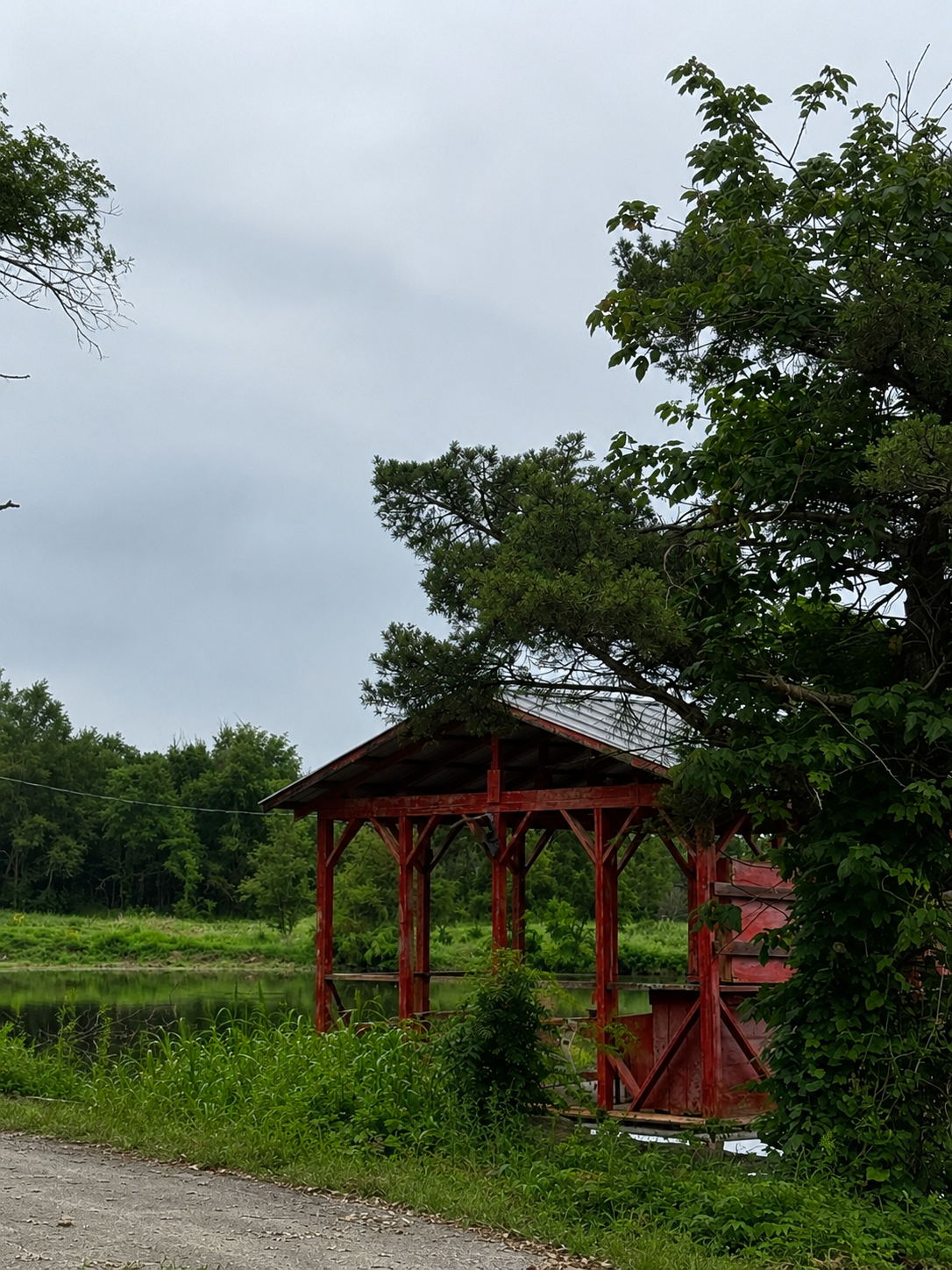 picture of a dock by Boyer Lake