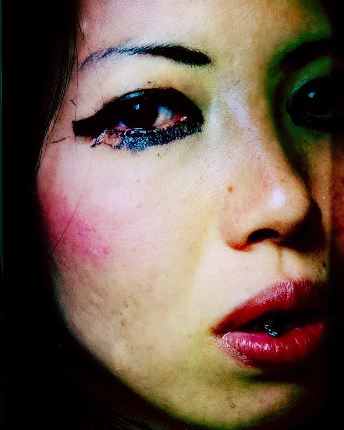 Watermelon Seed in My Mouth, Tears in My Eyes

#portraitsfromtheworld #igportraits #hipstamatic #colorphotography #japanesephotography