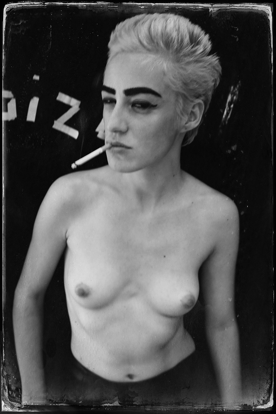 ELFP SMOKING V2436 150dpi.copy.jpg