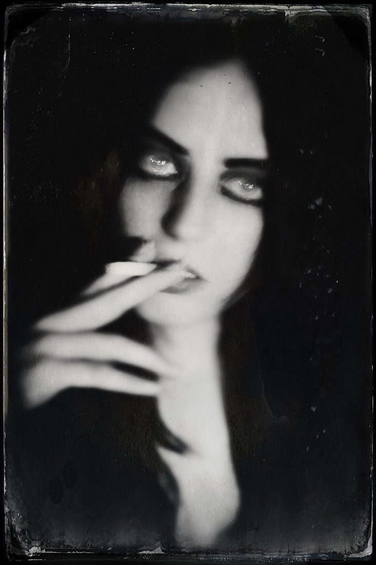 Ceylan Smoking 1