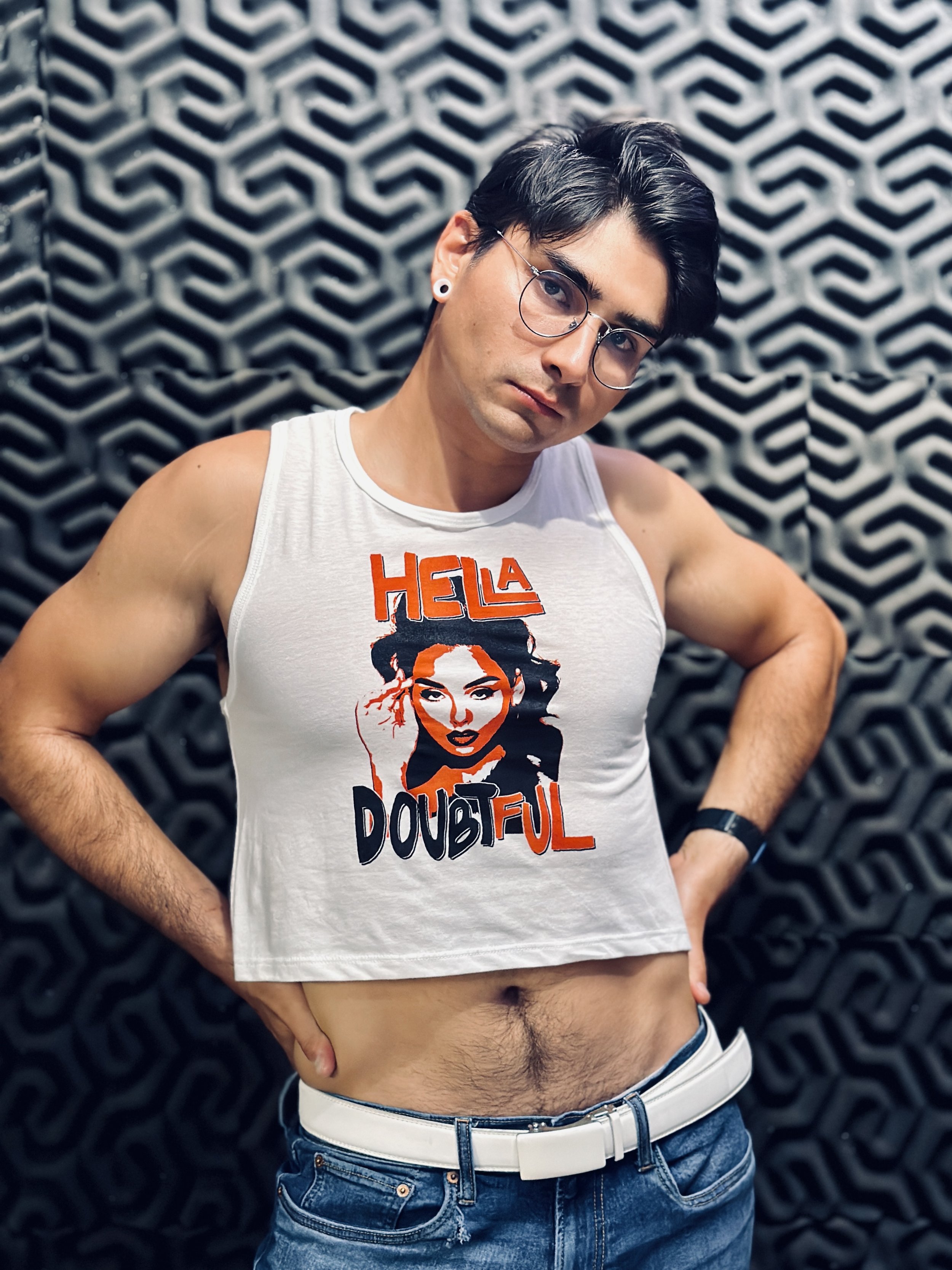 Dennis Merch 1.jpg