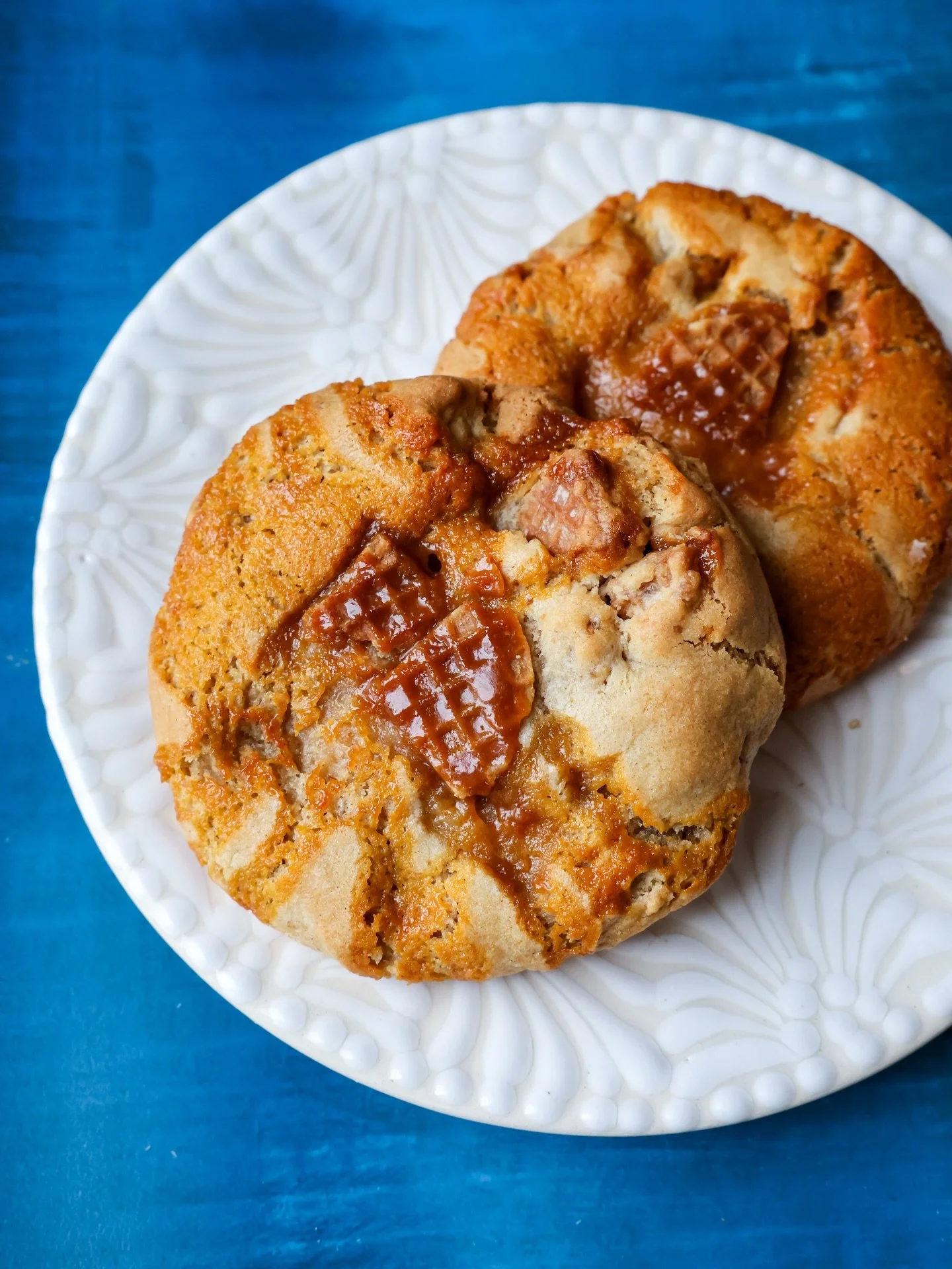 Last call for the Stroopwafel Cookie 😍 Chewy, salty-sweet perfection that goes great with coffee or tea. #thegoodbatch