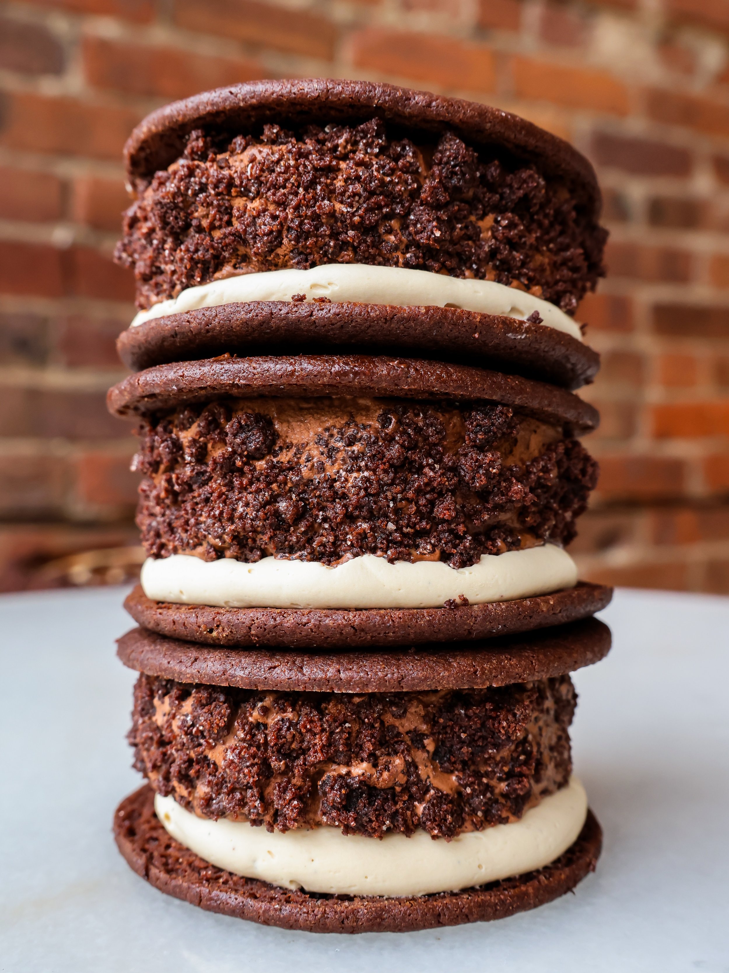 Surprise! The Blackout Series continues with our NEW Brooklyn Butterscotch Blackout Ice Cream Sandwich - dropping today! 

Chocolate ice cream, butterscotch cream, cake crumbs&hellip; you don&rsquo;t wanna miss this. Grab one from our freezer in Clin