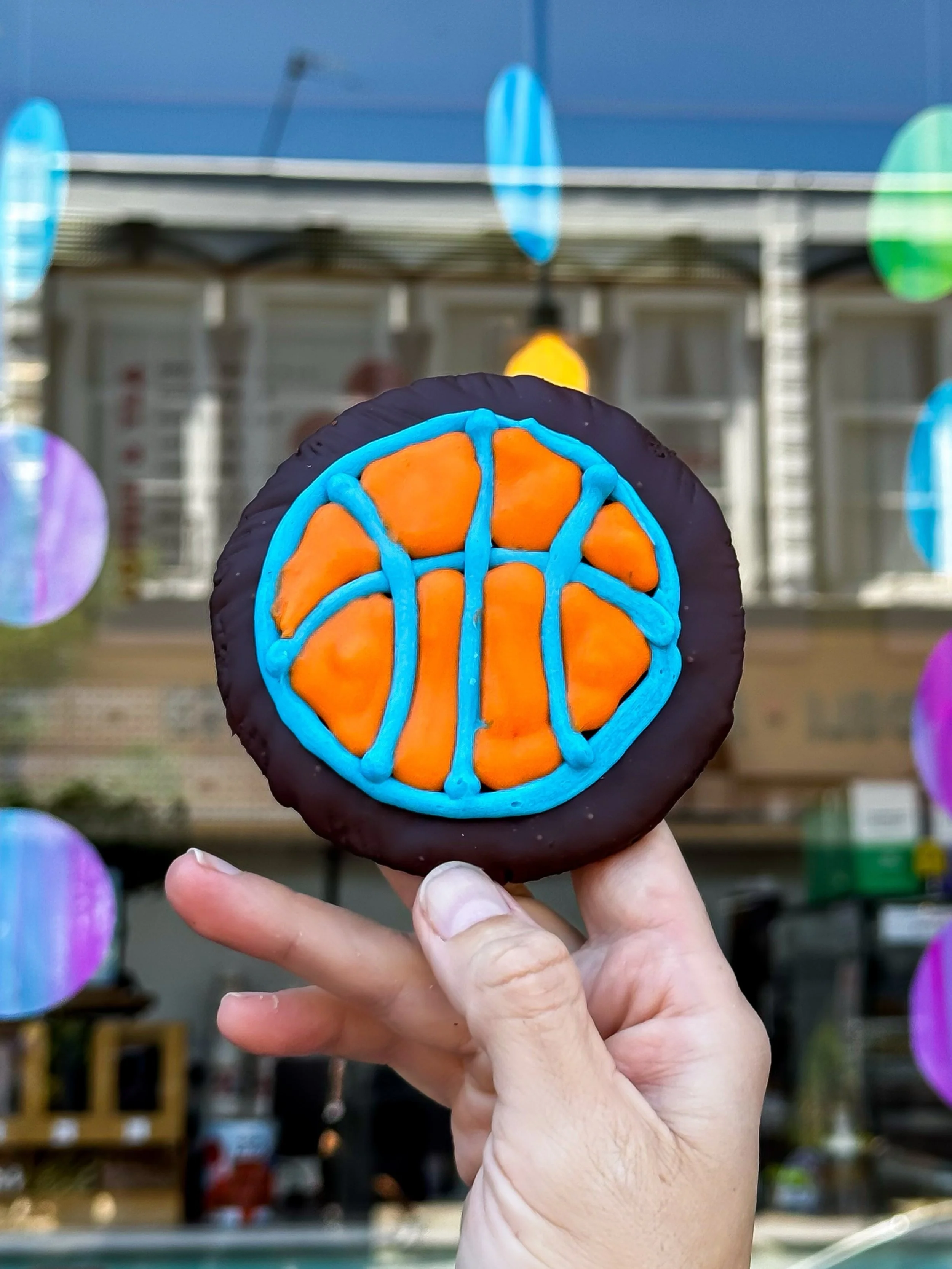 LET&rsquo;S GO KNICKS 🧡🏀💙

We made a few little good luck charms ✨ Grab our basketball cookies while they last! Available in-store only in Clinton Hill. #thegoodbatch #nyknicks