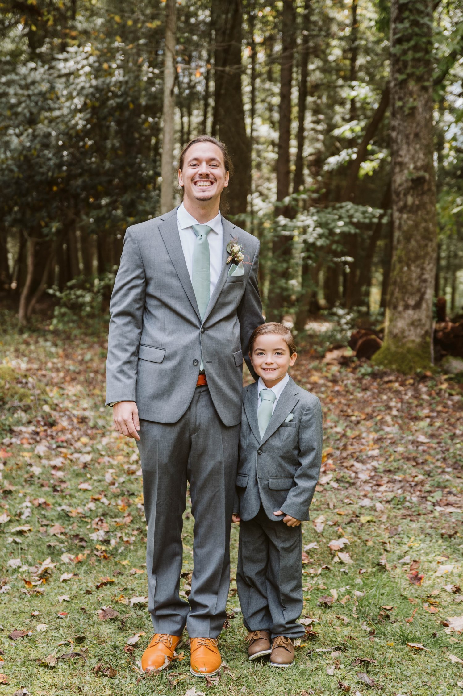 WV+Wedding+Photographer+_+Fayetteville,+WV+Wedding+Photographer+_+The+Confluence+Resort+Wedding+_+Megan+Tabelon+Photography (27).jpeg