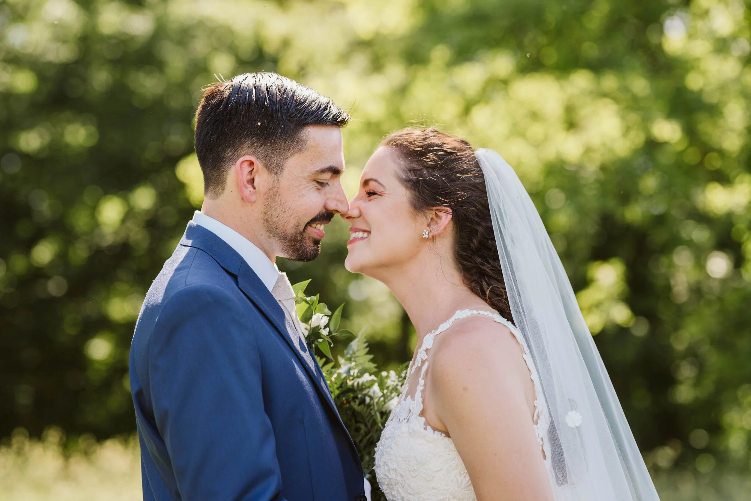 The Cadle Farm Wedding Photos | Grassy Meadows, WV Photographer | Emma & Matt