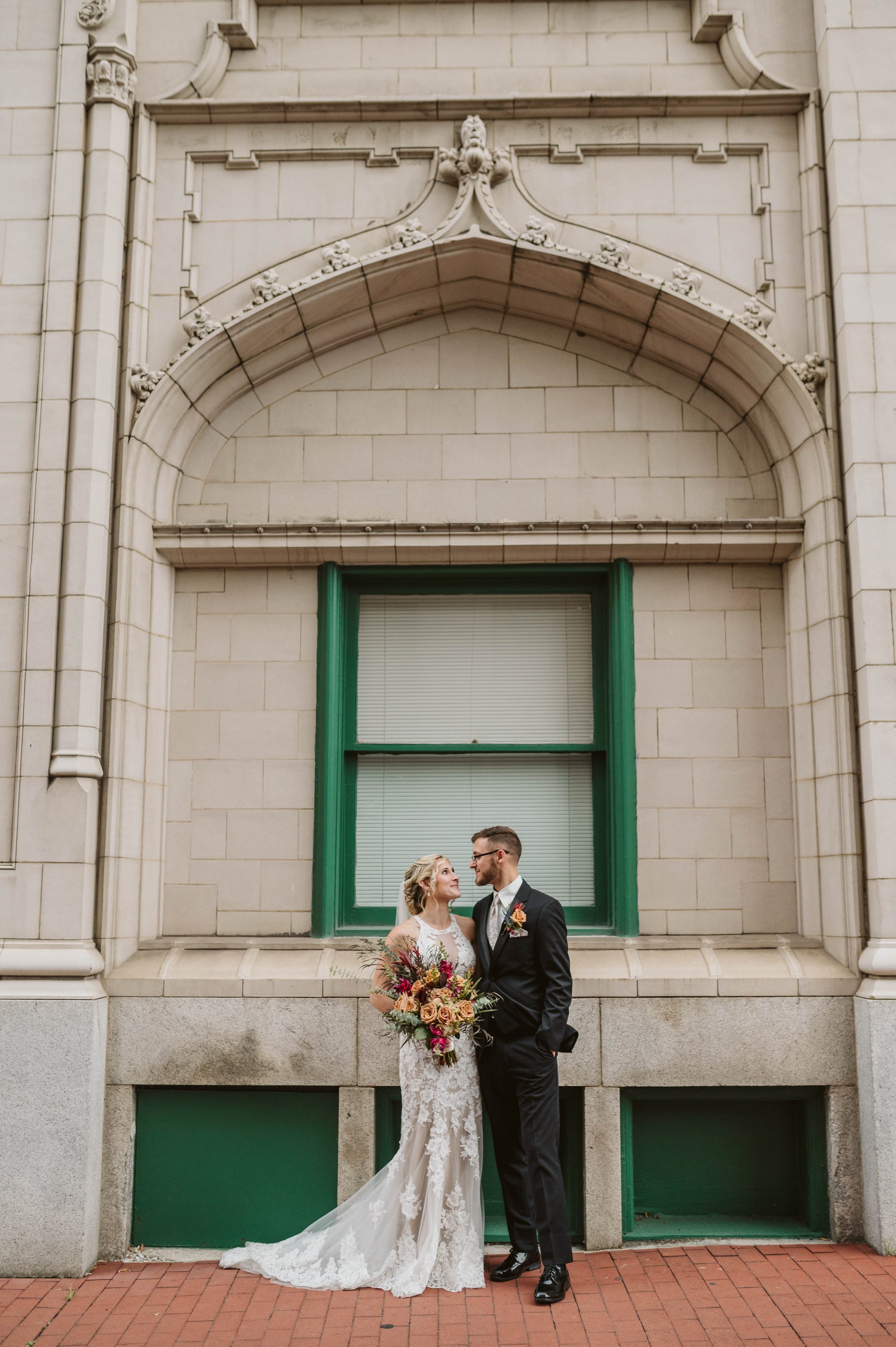 Hale+Street+Center+Wedding+Photos+_+Charleston,+WV+Photographer+_+WV+Wedding+Photographer+_+Megan+Tabelon+Photography (42).jpeg