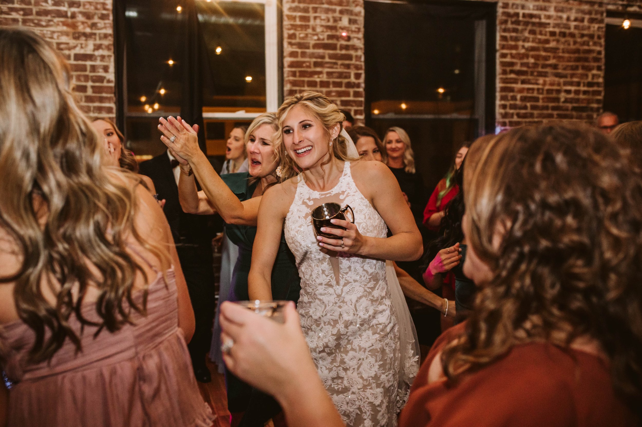 Hale+Street+Center+Wedding+Photos+_+Charleston,+WV+Photographer+_+WV+Wedding+Photographer+_+Megan+Tabelon+Photography (65).jpeg