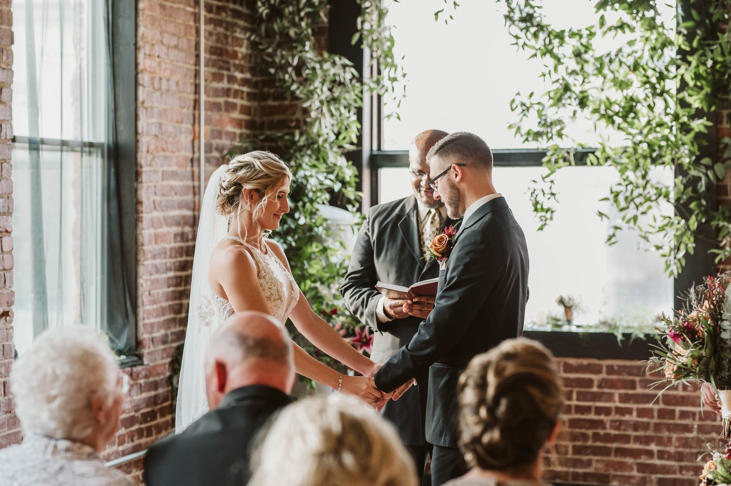 Hale+Street+Center+Wedding+Photos+_+Charleston,+WV+Photographer+_+WV+Wedding+Photographer+_+Megan+Tabelon+Photography (23).jpeg