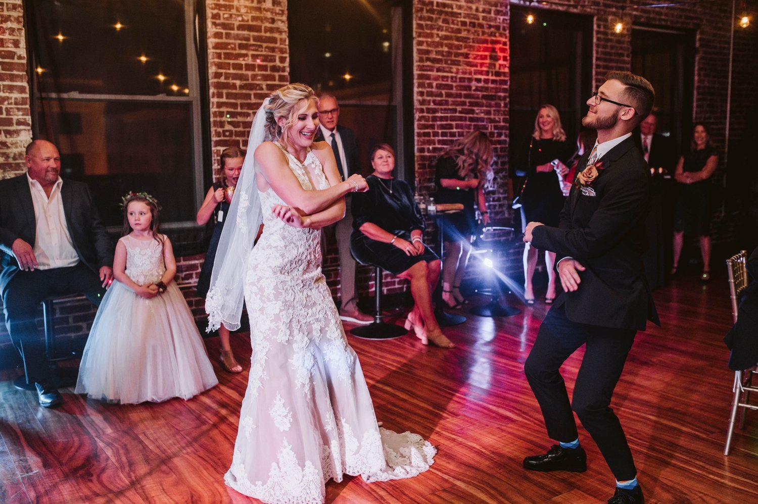 Hale+Street+Center+Wedding+Photos+_+Charleston,+WV+Photographer+_+WV+Wedding+Photographer+_+Megan+Tabelon+Photography (55).jpeg