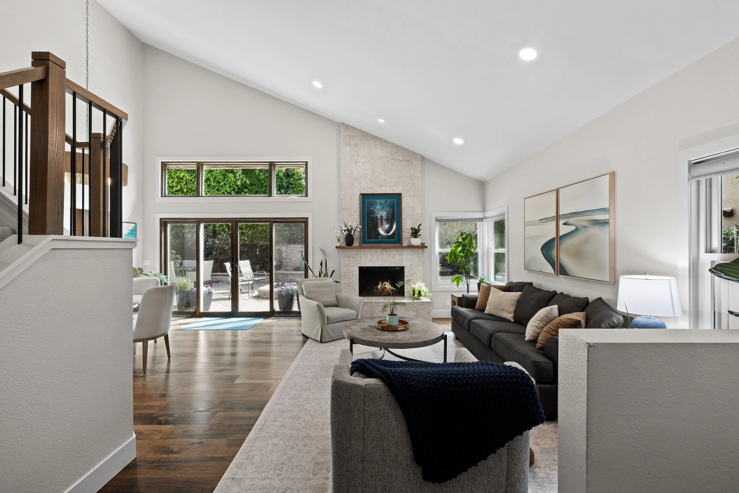 California_Real_Estate_Photography_Laurelglen-15.jpg