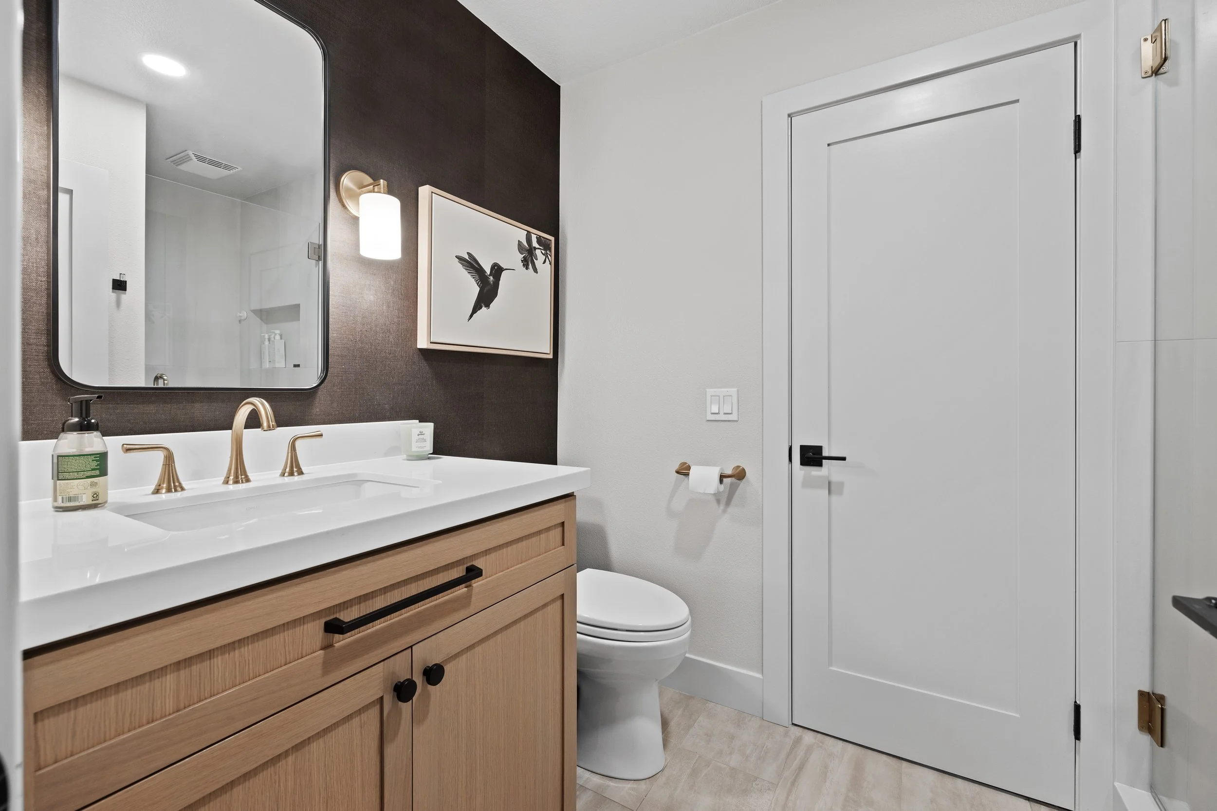 California_Real_Estate_Photography_Laurelglen-11.jpg