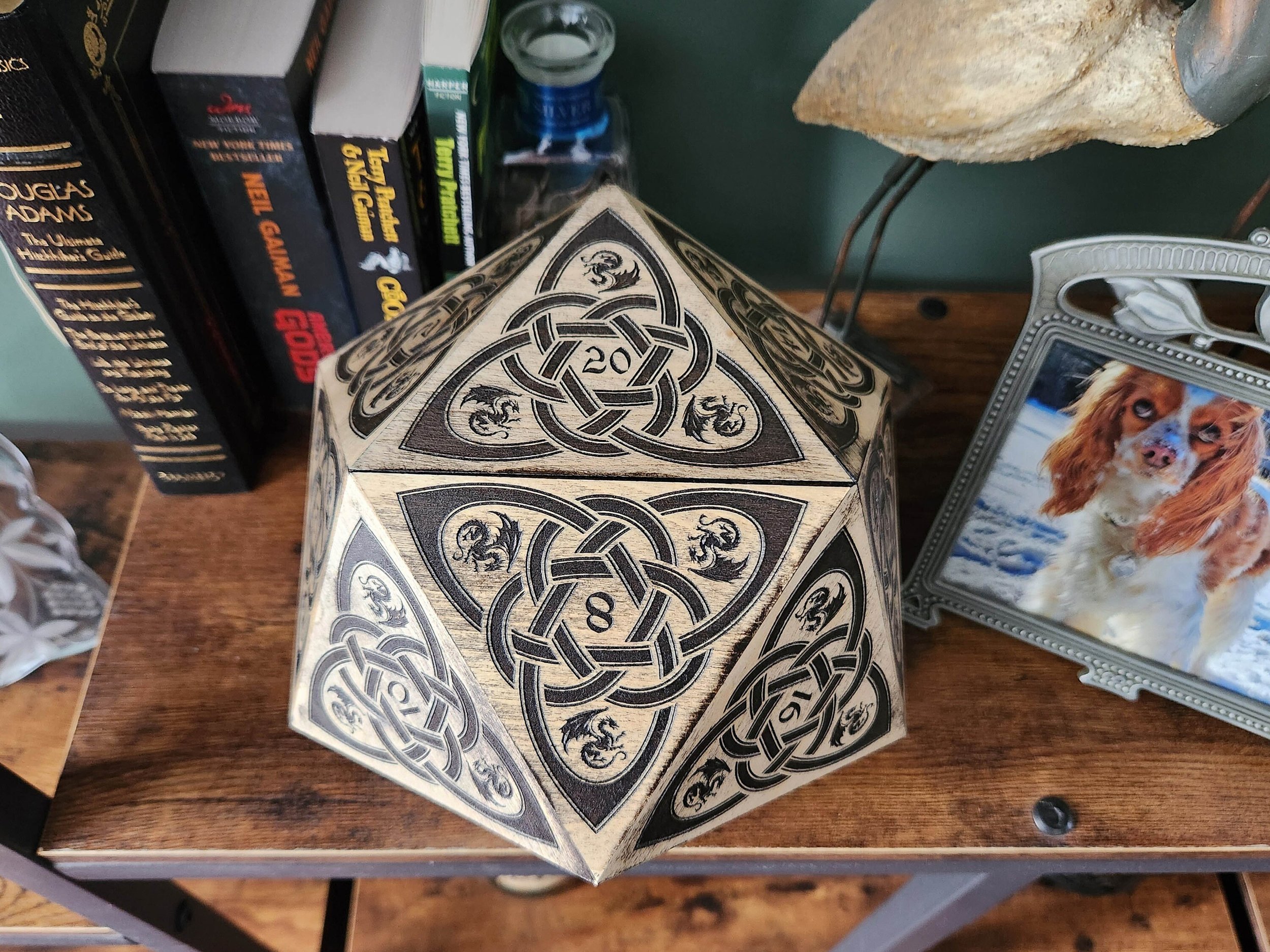 https://i.etsystatic.com/6077890/r/il/72f8f2/5924004931/il_fullxfull.5924004931_se2i.jpg