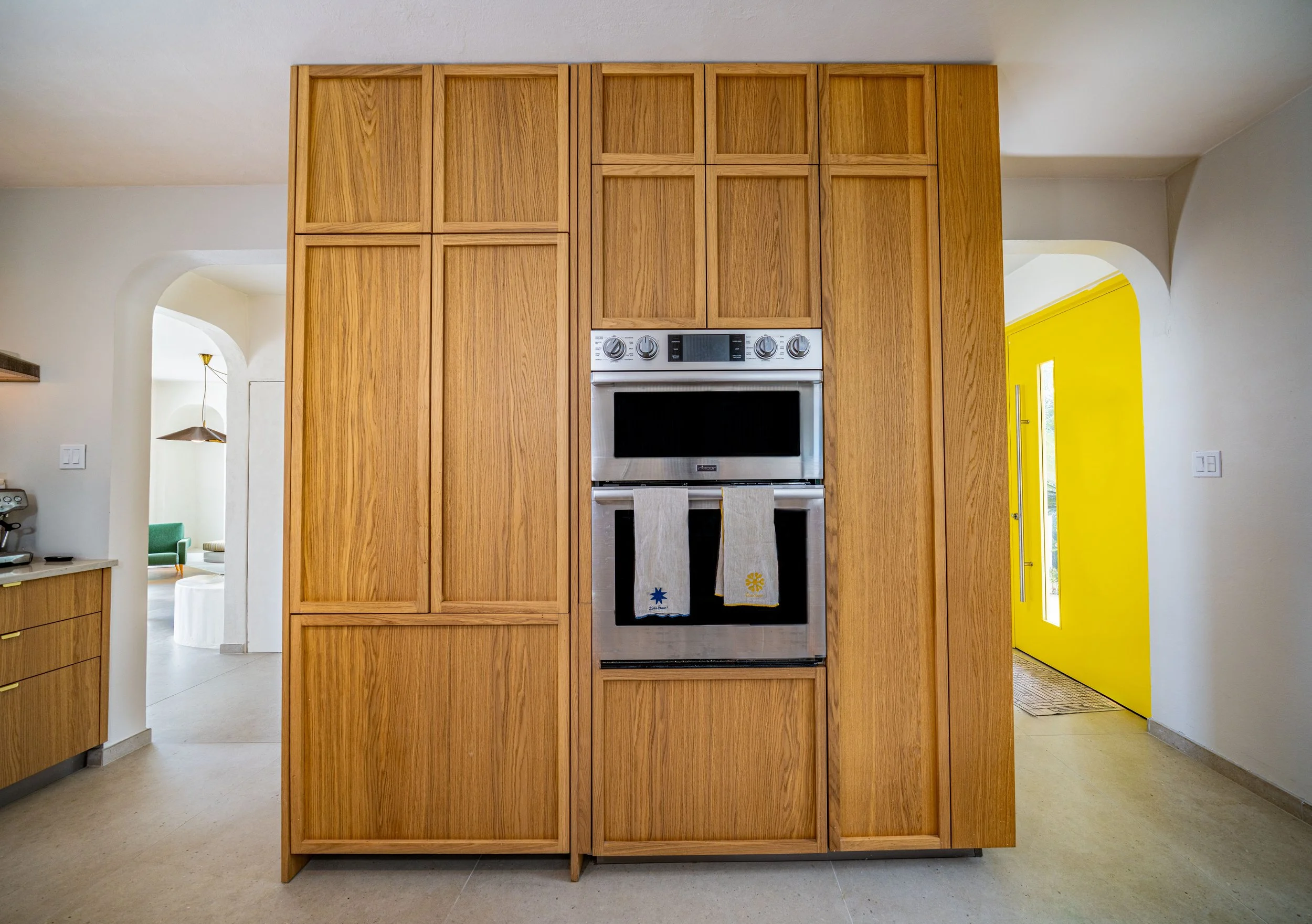Custom millwork living room remodel in Puerto Rico in Puntas, Rincon, Puerto Rico Desgined By Vampio Design Inc. 