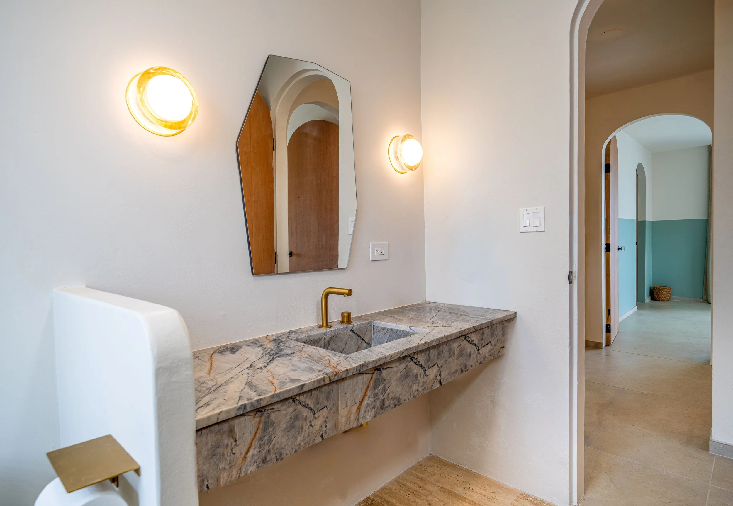 bathroom facelift by by vampio design inc in puerto rico.jpg