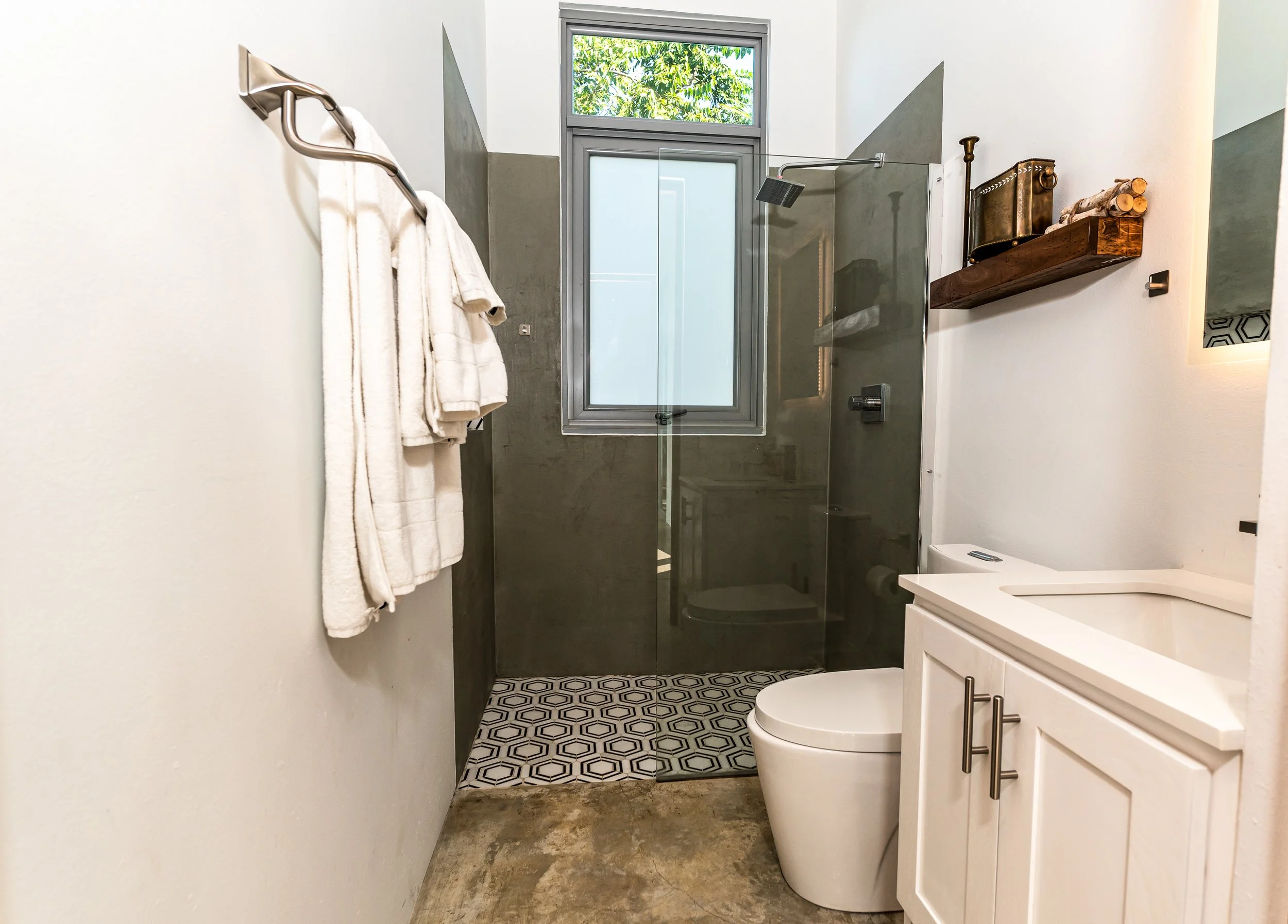 custom bathroom design interior design bano by vampio design inc in puntas rincon, puerto rico.jpg