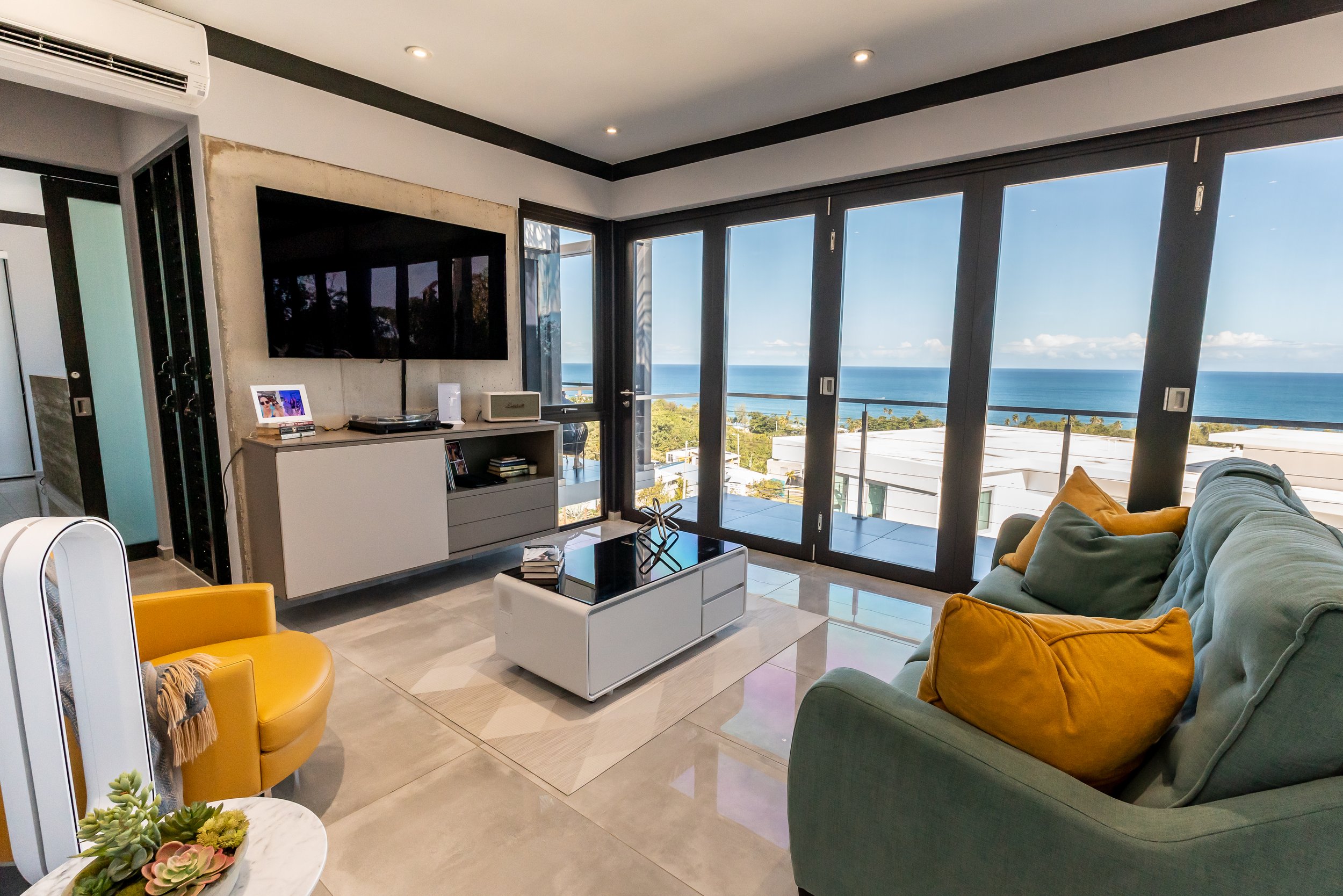 living room sala modern design by vampio design inc.jpg