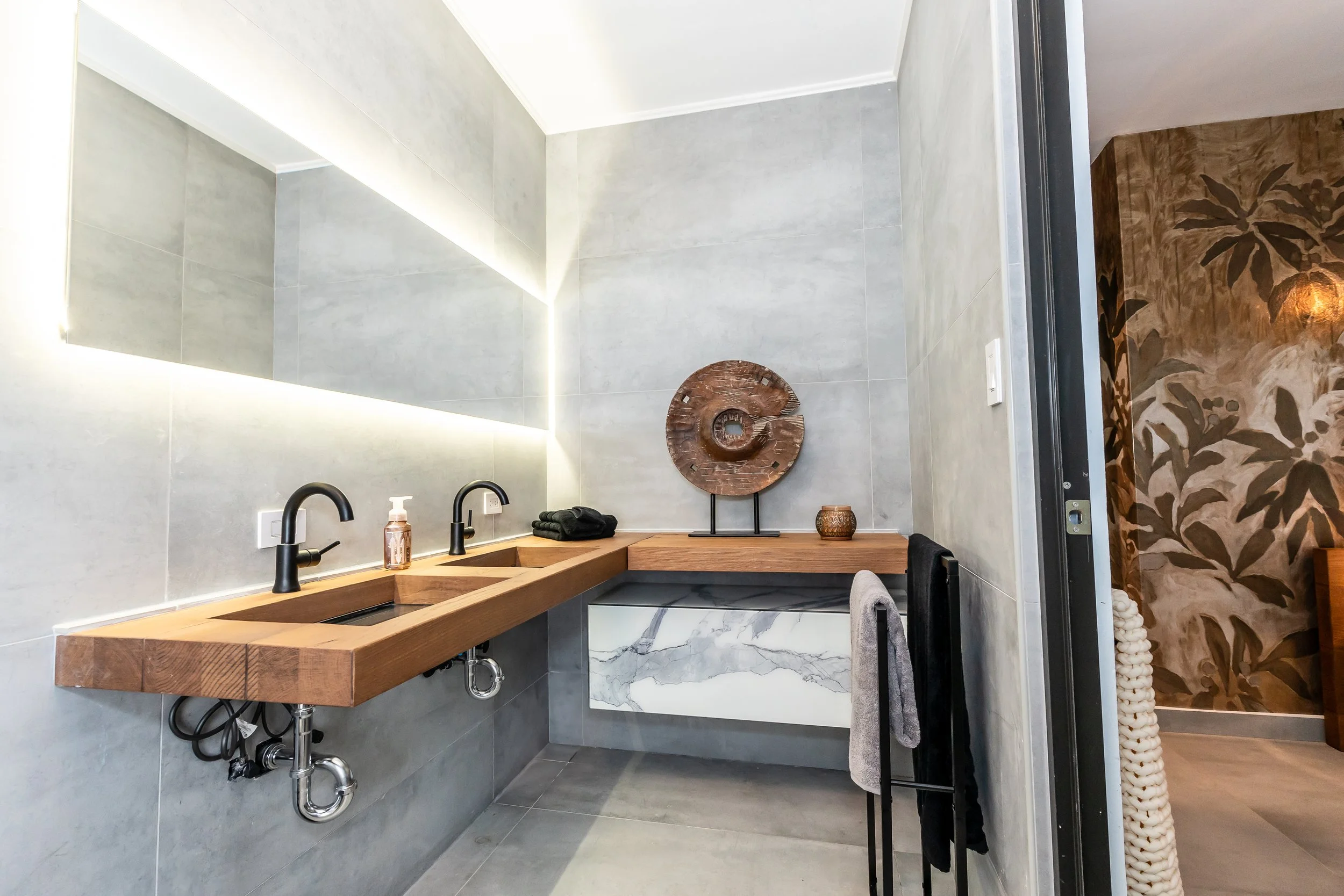 bano bathroom renovation design by top architect in puerto rico vampio design inc.jpg