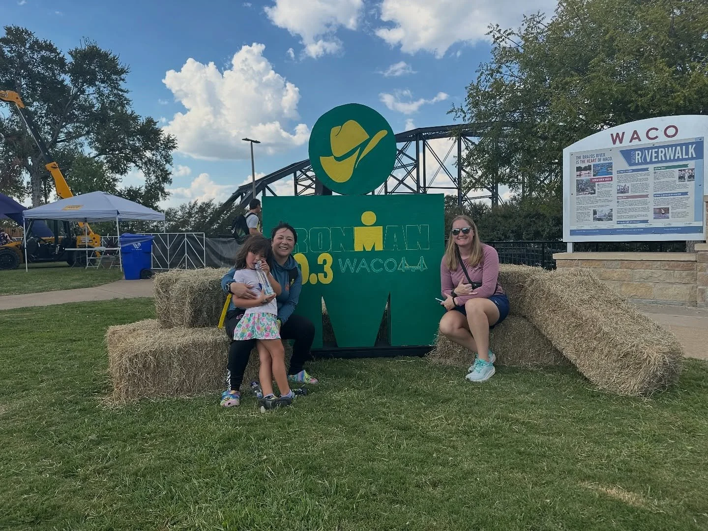 Let the racing fun commence! 

Waco 70.3: 
Melissa

Mo Cowbell:
Morgan
Kaylyn
Tonya
Beth
Tariq
Trista 
John S

Singelloop 10k:
Olivier

Let&rsquo;s go team! 👏