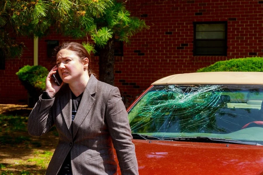 The Three Types of Auto Glass Shops: What You’re Really Paying For