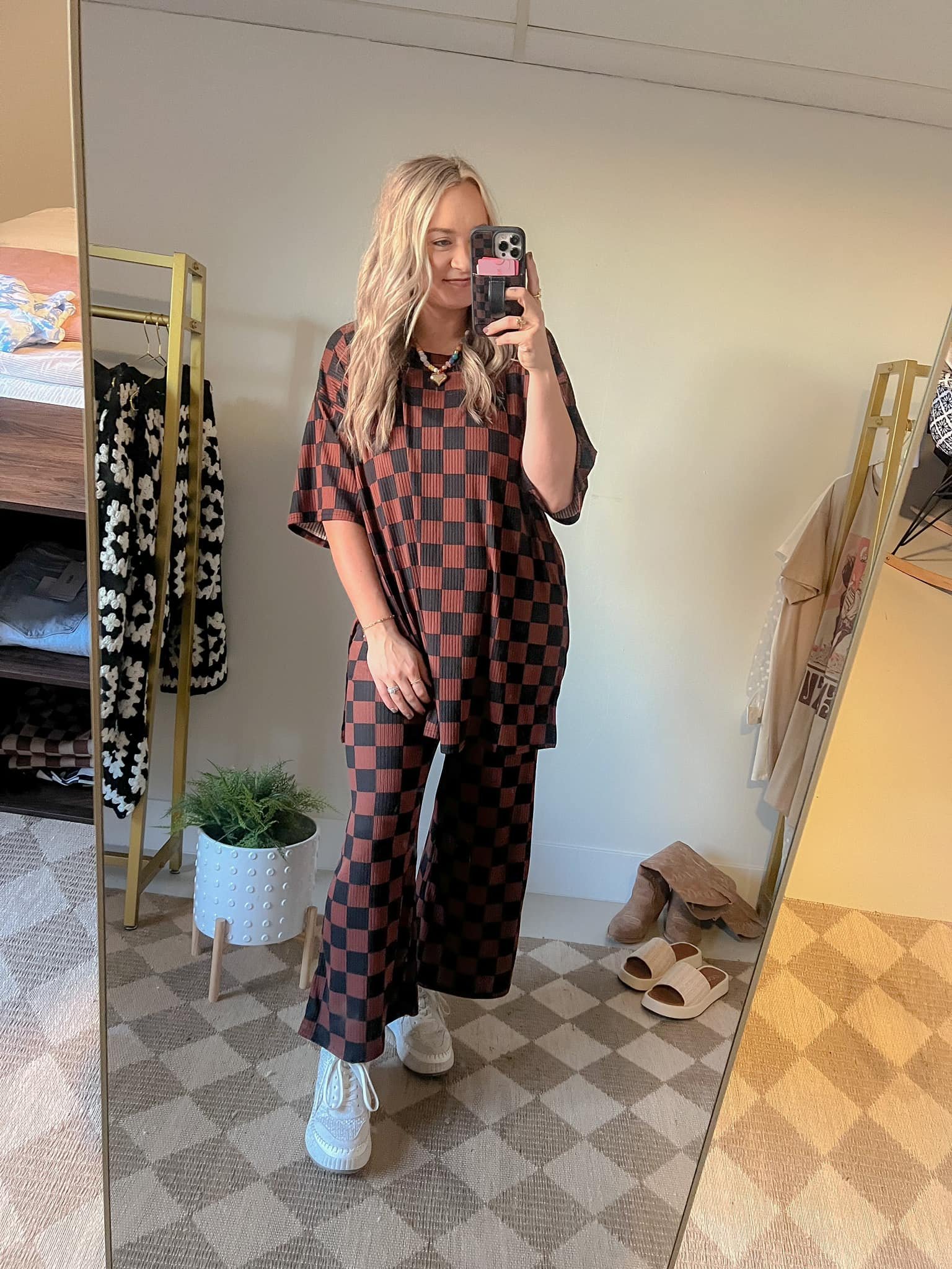 Checkered Set