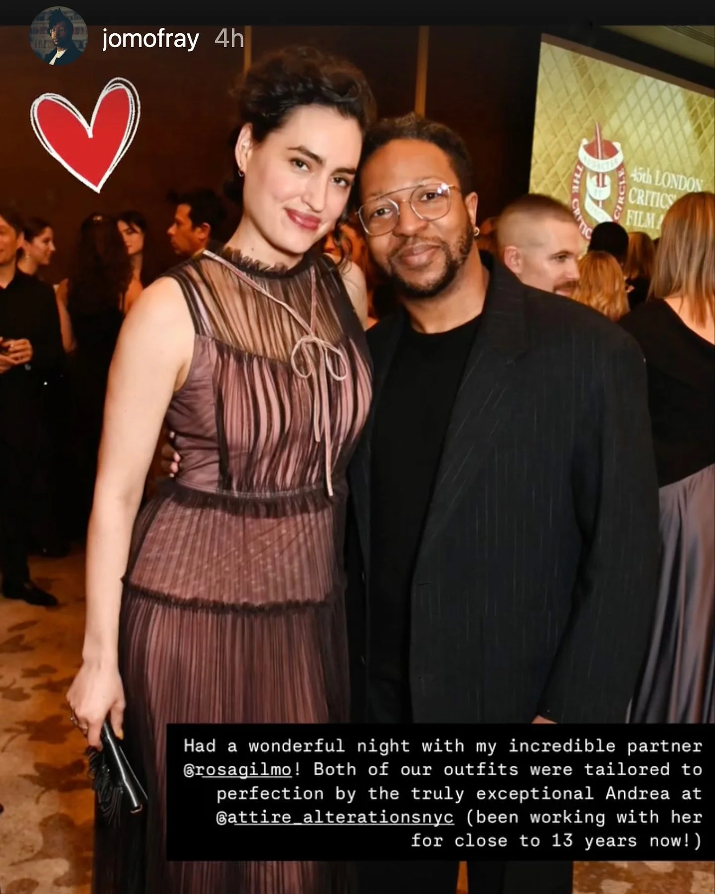 Being aware of the good things is a way to keep my spirits high, and how could I not be grateful for so many wonderful people who appreciate and value my work? Thanks @jomofray and @rosagilmo I love this picture!Congratulations again for so many awar