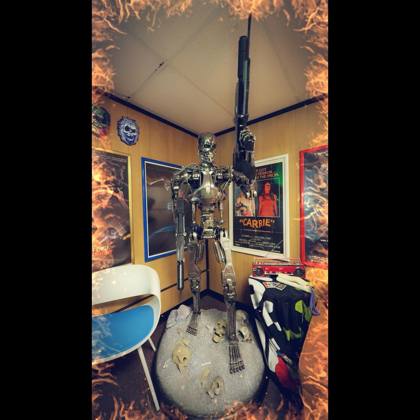Happy Sunday, Thrillers. Come see me and beat the heat today! 
#thrillsville618 #edwardsville #smallbusiness #t800 #cyberneticsunday #cyberdynesystems
