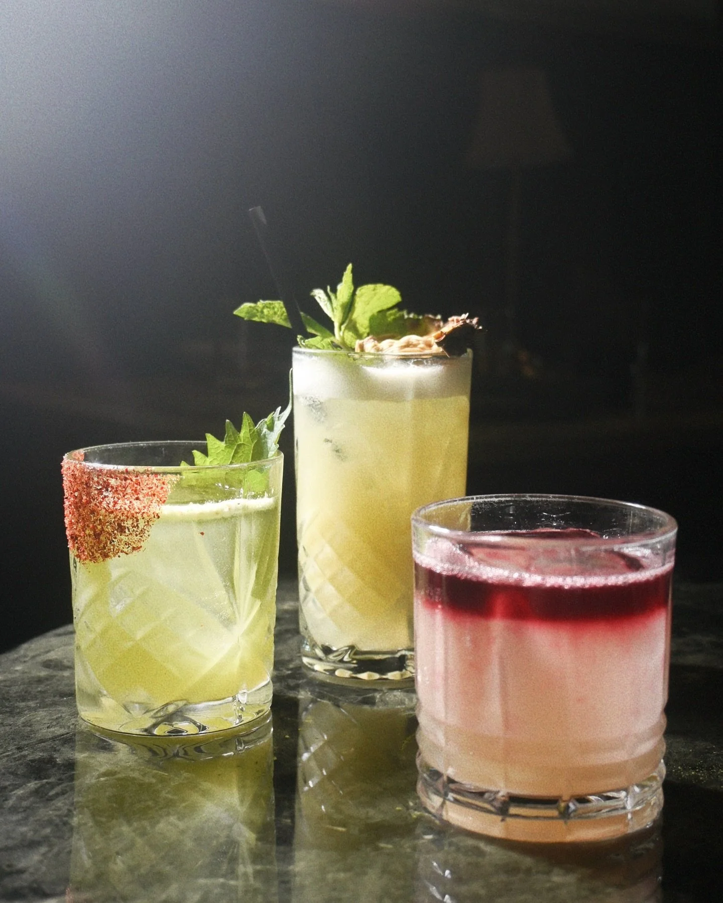 See you tonight from 5:30 to 7:00 for our happy hour and enjoy specially priced bites and beverages. Swipe to see the menu ➡️