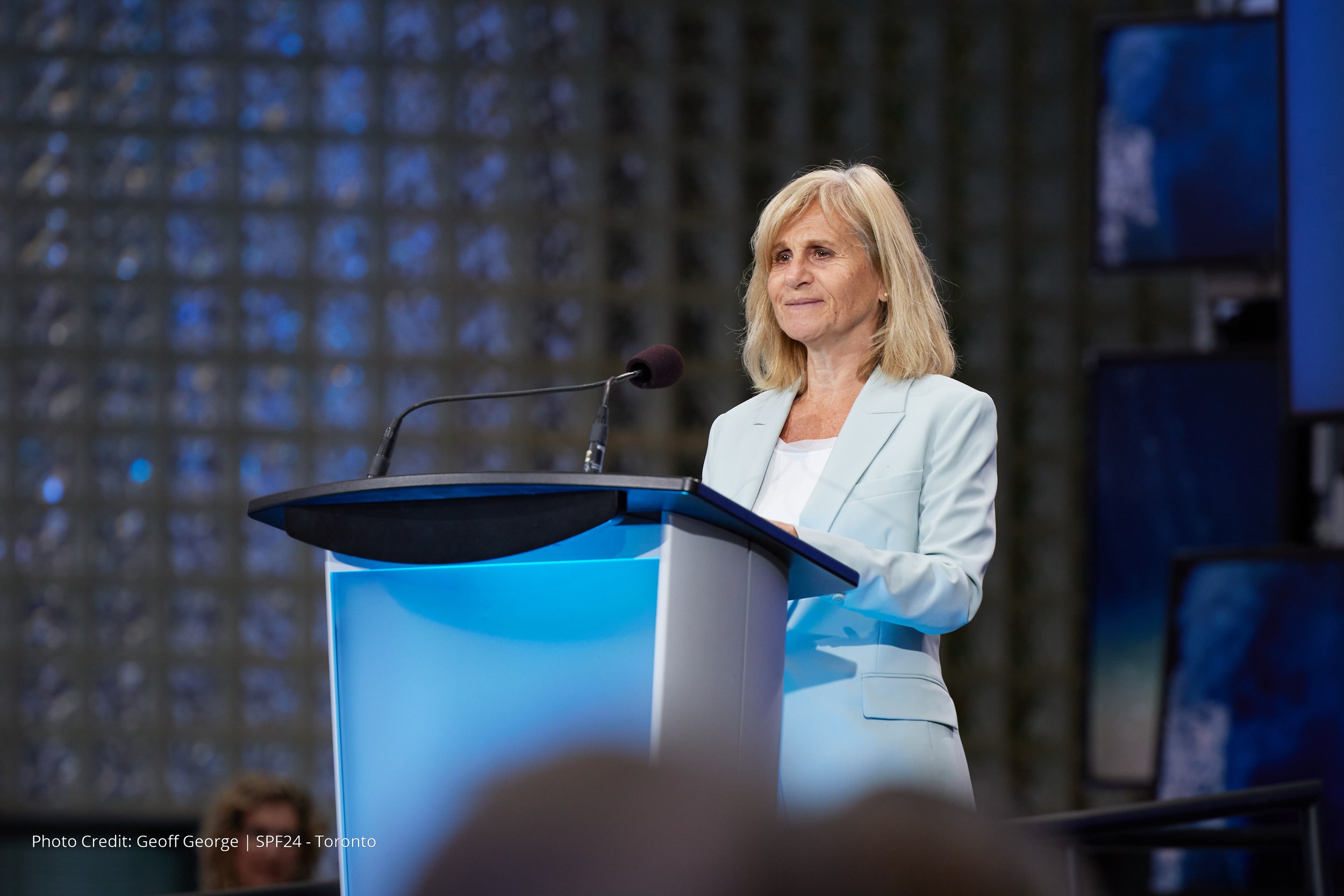 Building Solid Foundations for Change_RR_15112.jpg