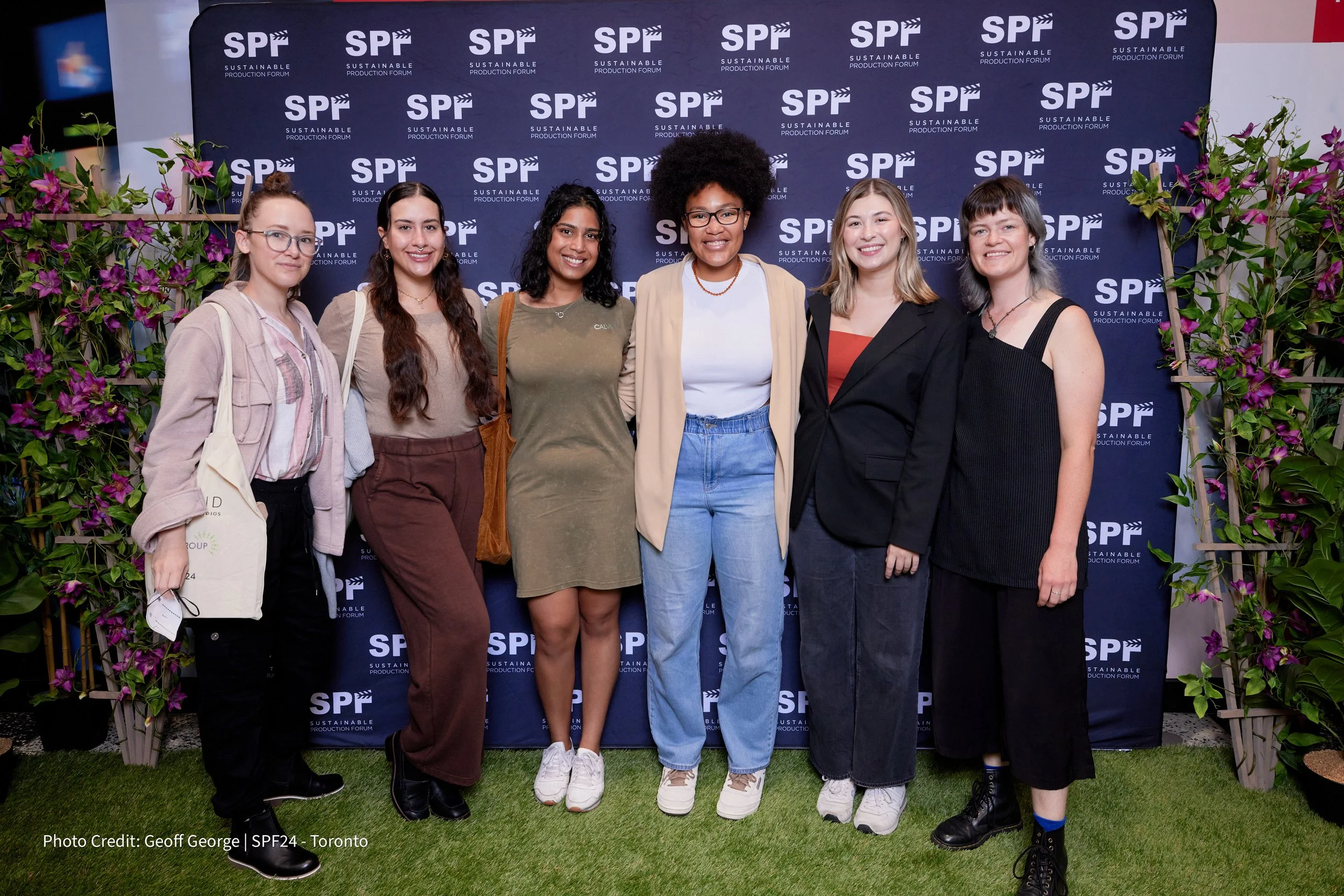 SPF24TO_Green Carpet_11.jpg