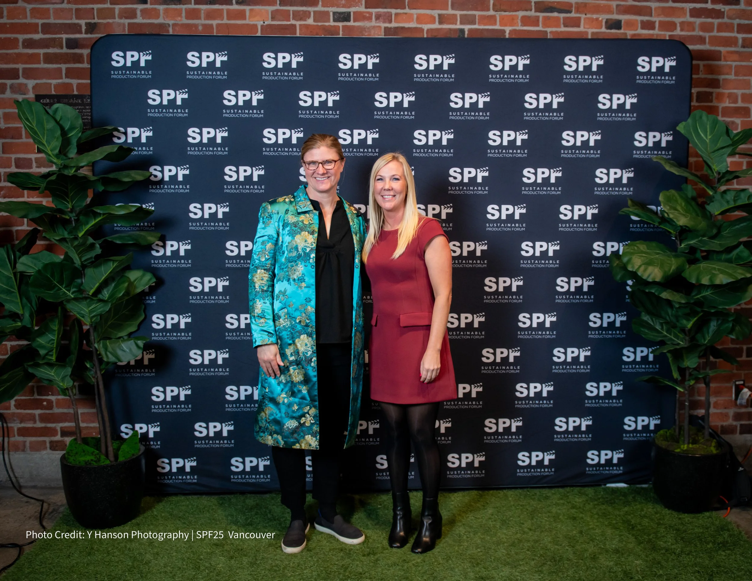 Y Hanson Photography SPF November 2025_890_Green Carpet.jpg