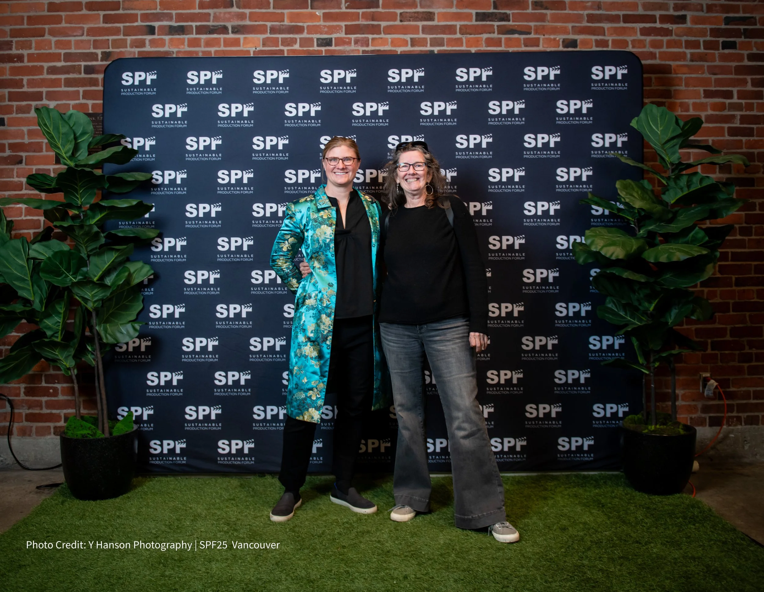 SPF25- Vancouver | Green Carpet 