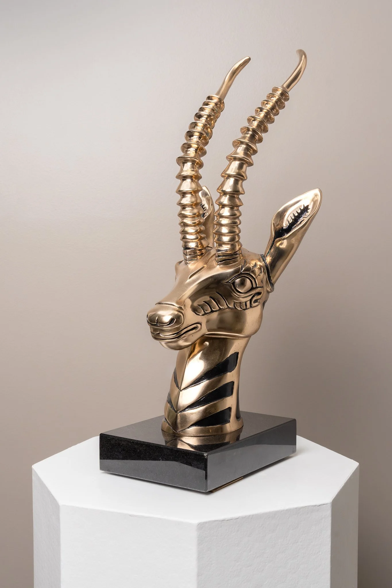 dragonflybronze-kindred26media-01.jpg