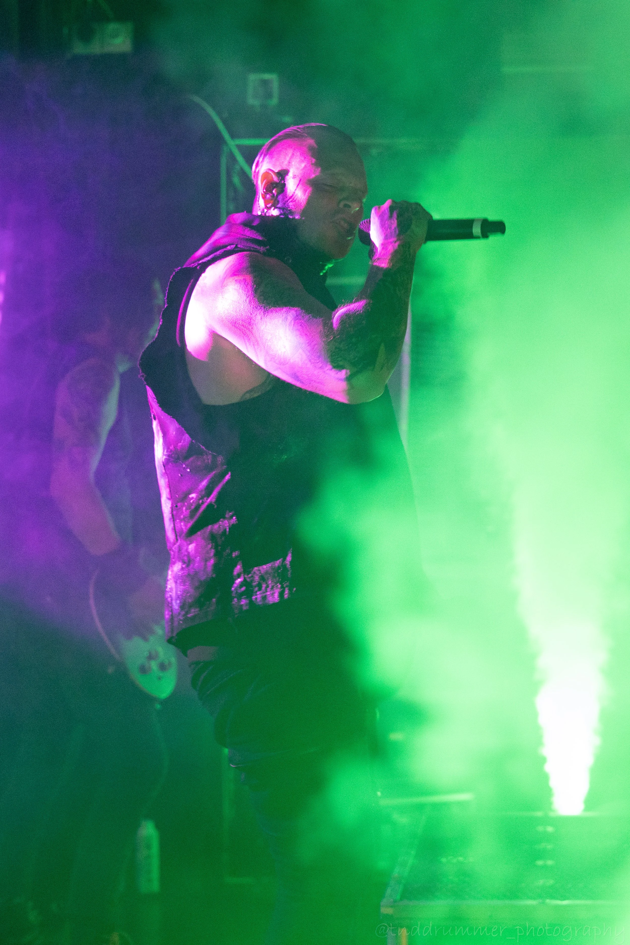 DSC05975-2.jpg
