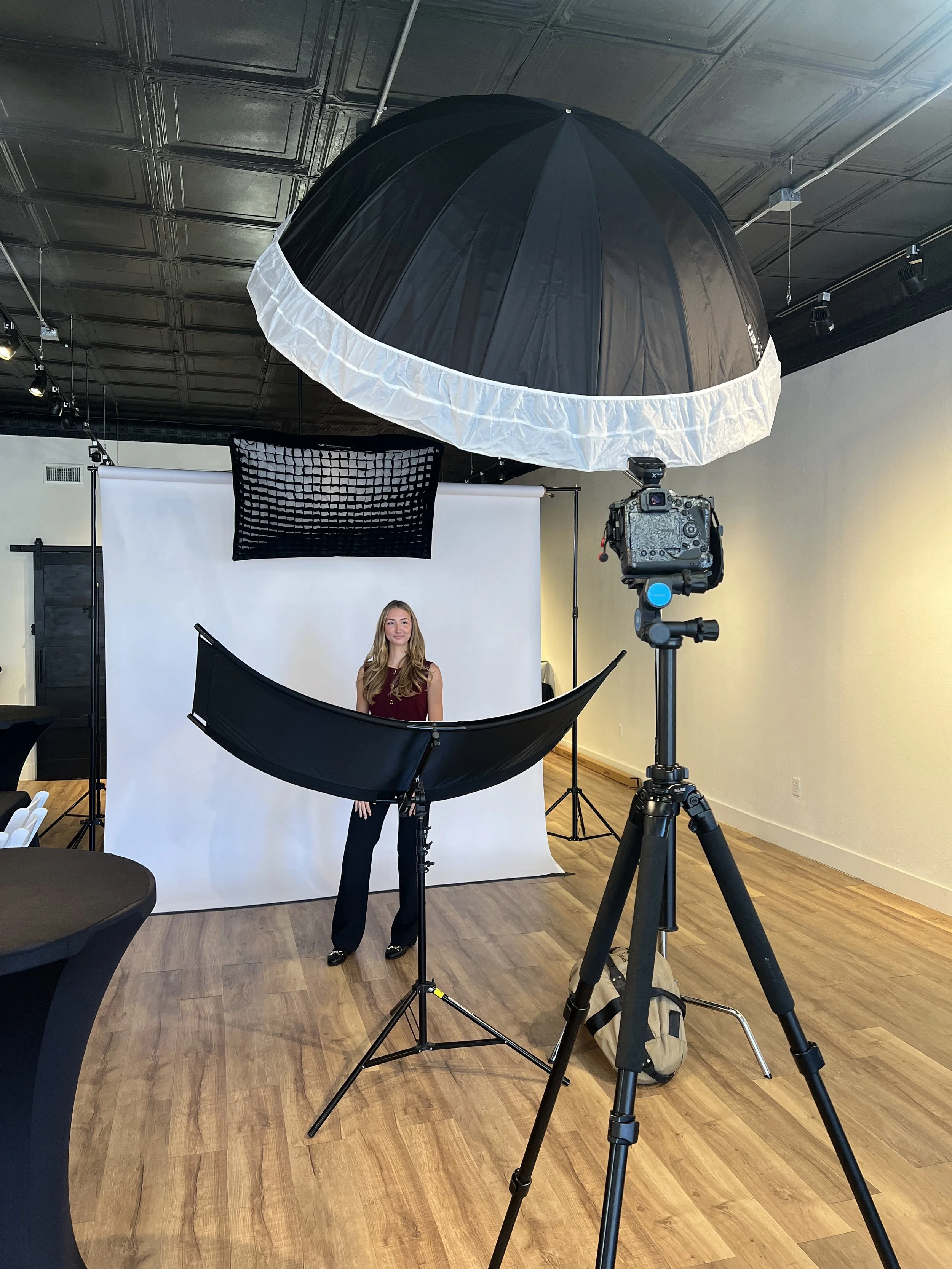 Professional Headshots vs. Selfies: Why Quality Matters